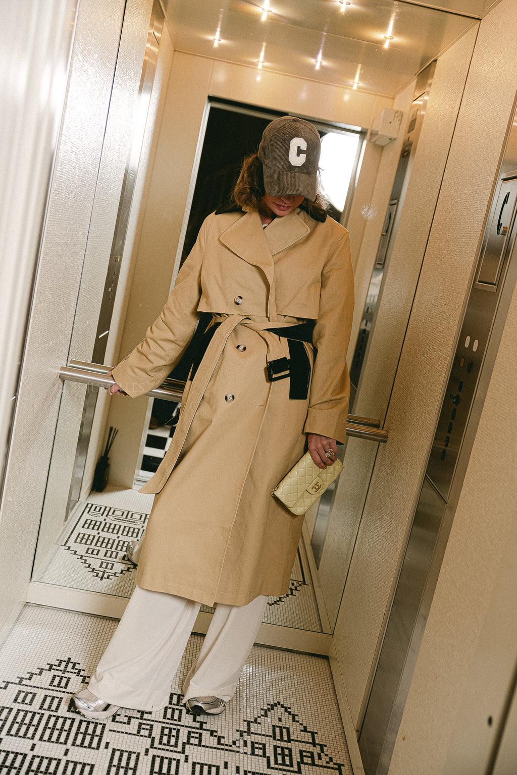 Aiko trenchcoat beige met zwart