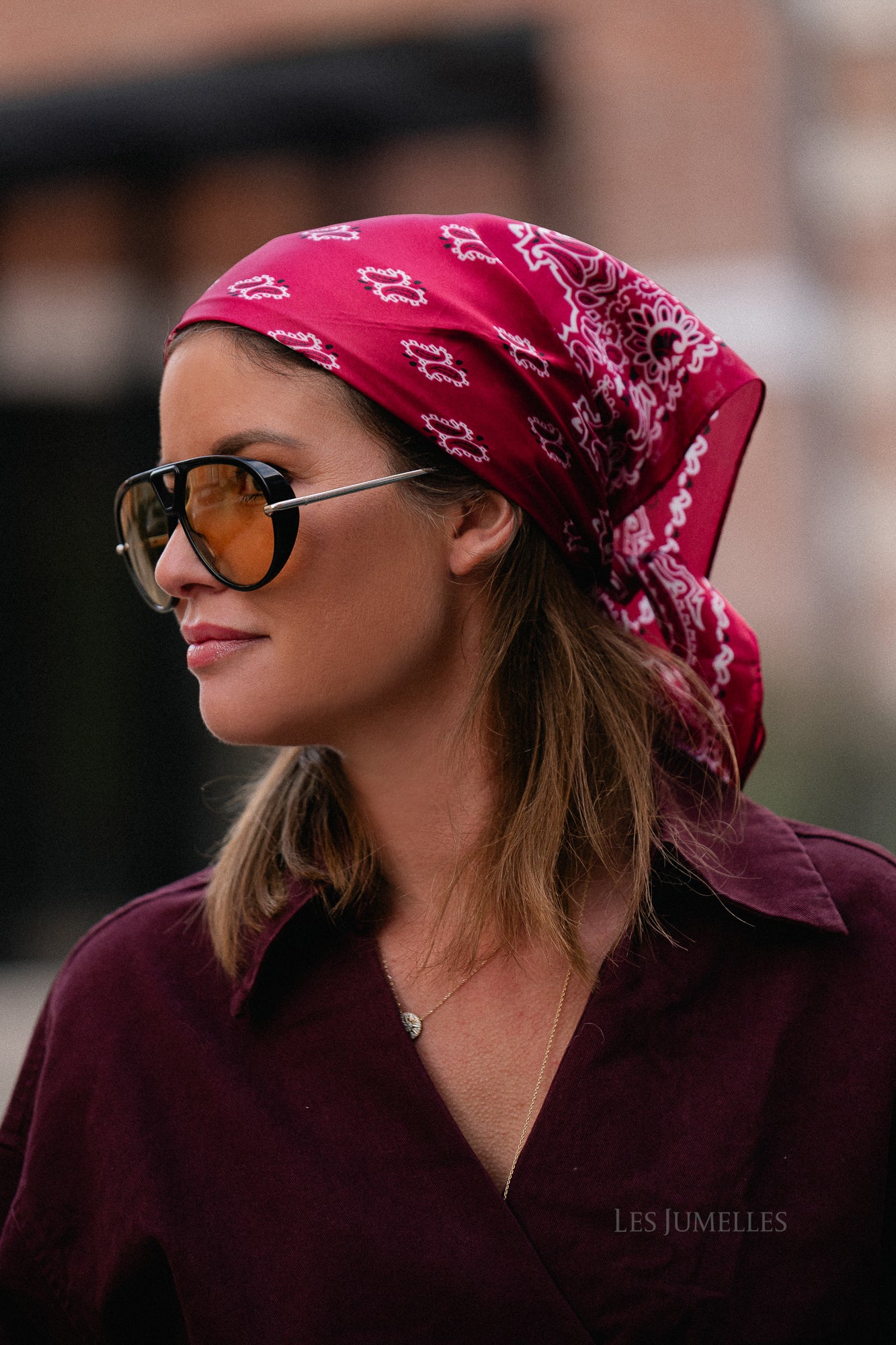 Écharpe rouge à imprimé bandana