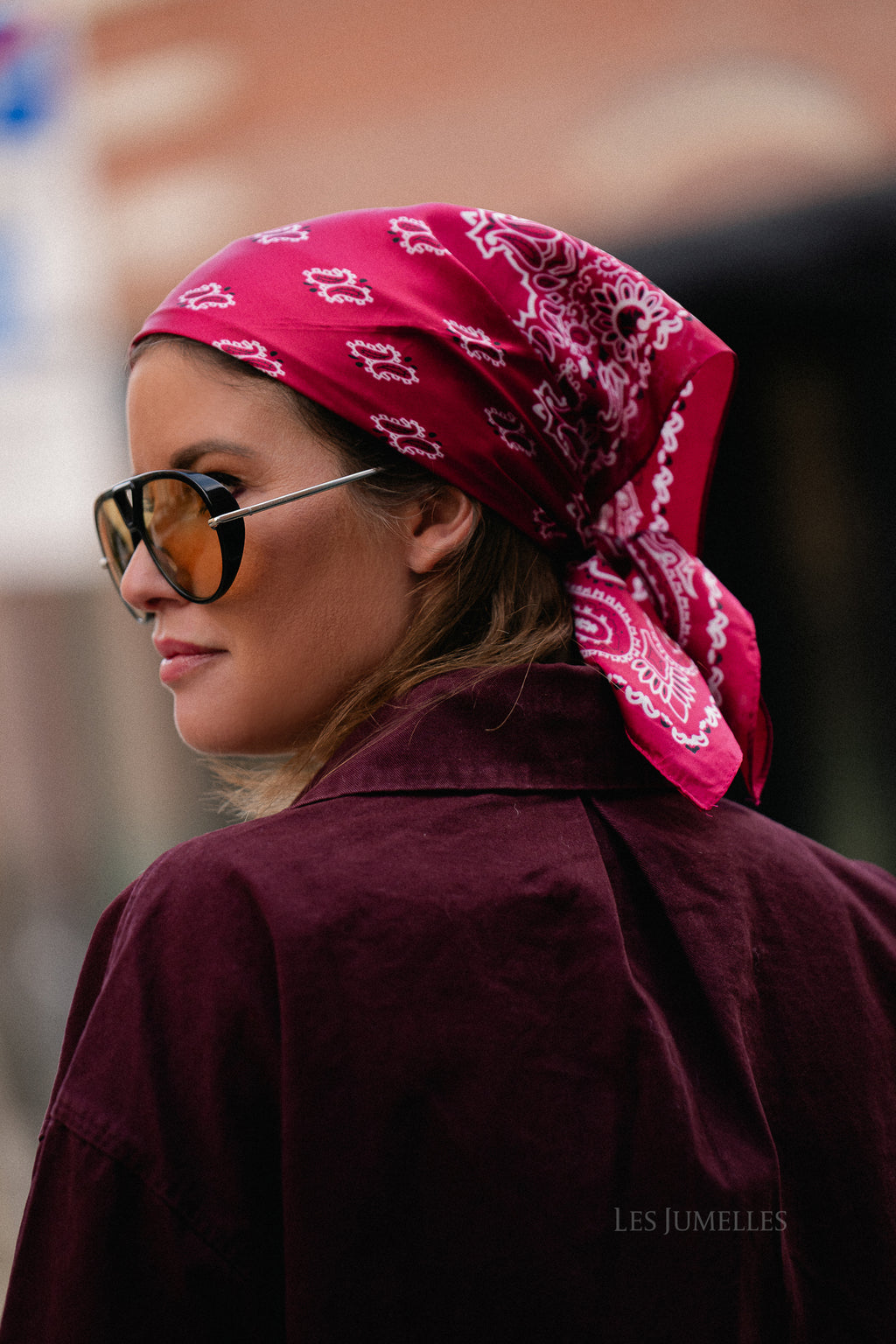 Écharpe rouge à imprimé bandana