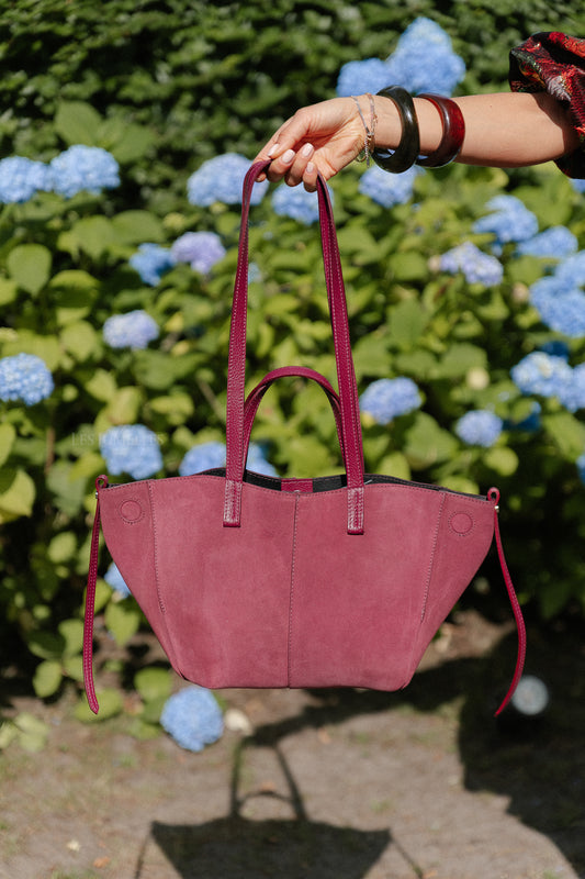 Les Jumelles Emma suede handbag burgundy