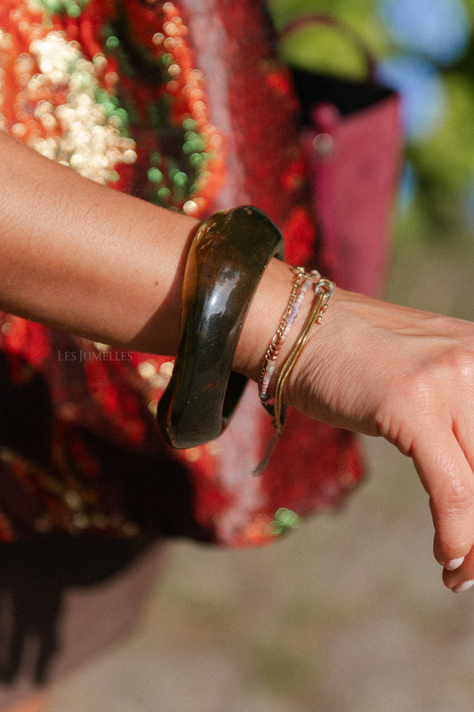 Les Jumelles Acrylic bangle olive green