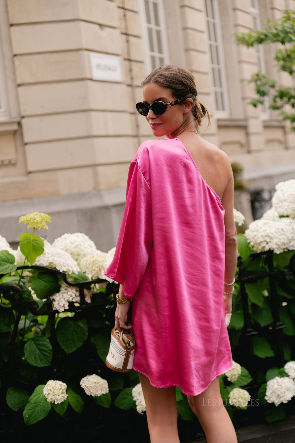 Lilly one shoulder dress bubblegum