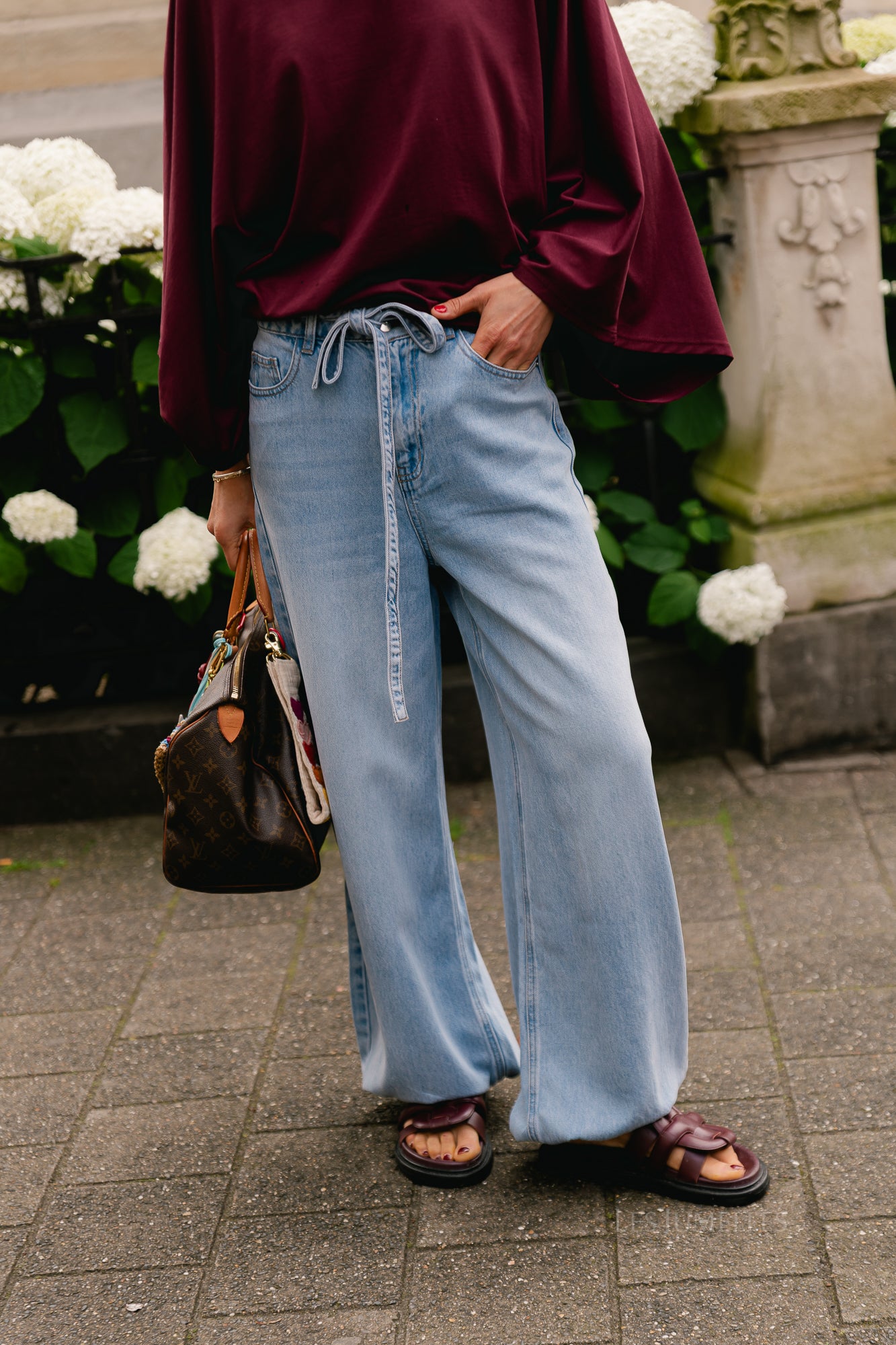 OBJLara MW jogger pant light blue denim