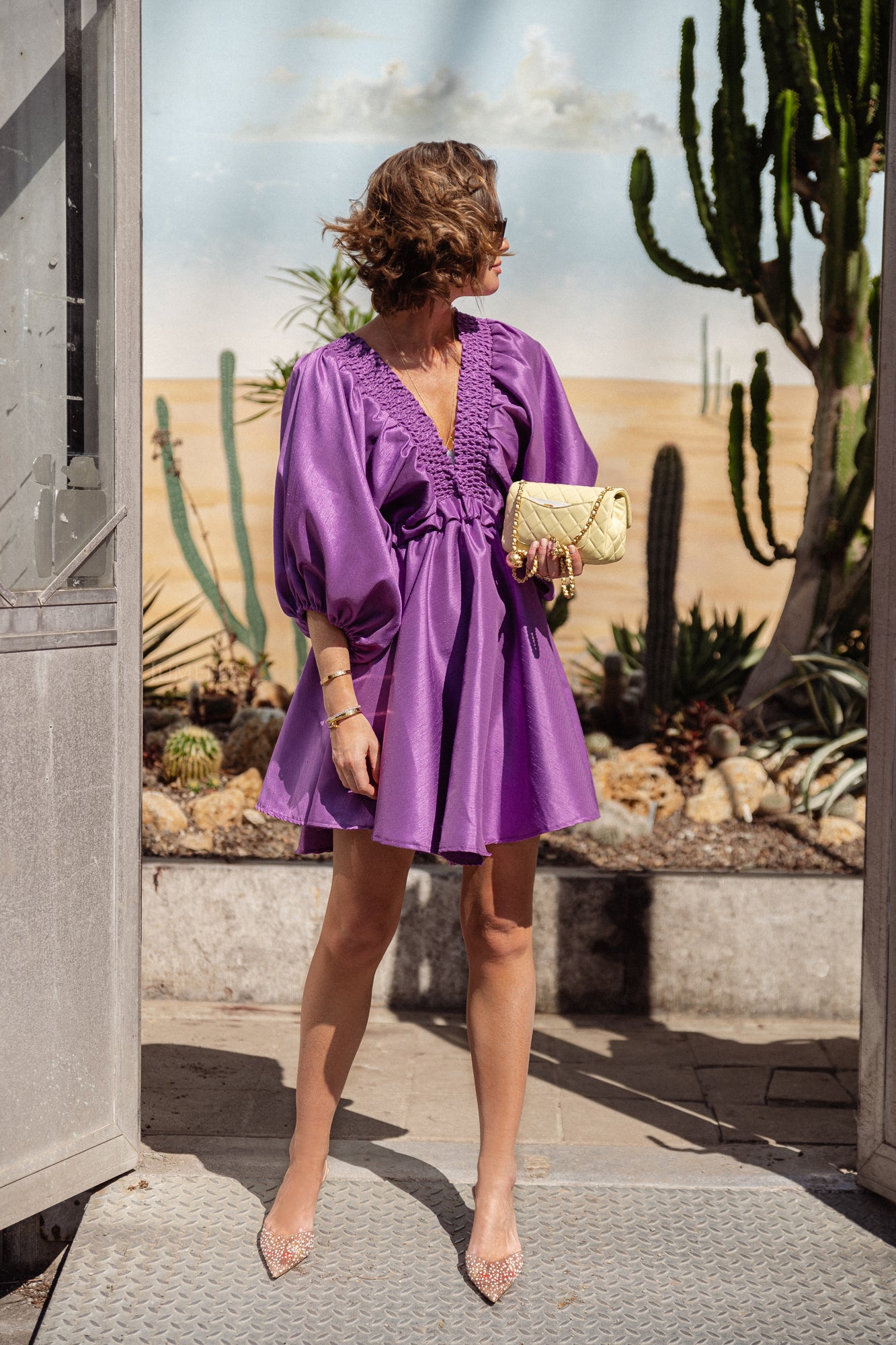 Robe courte col V Ella violet