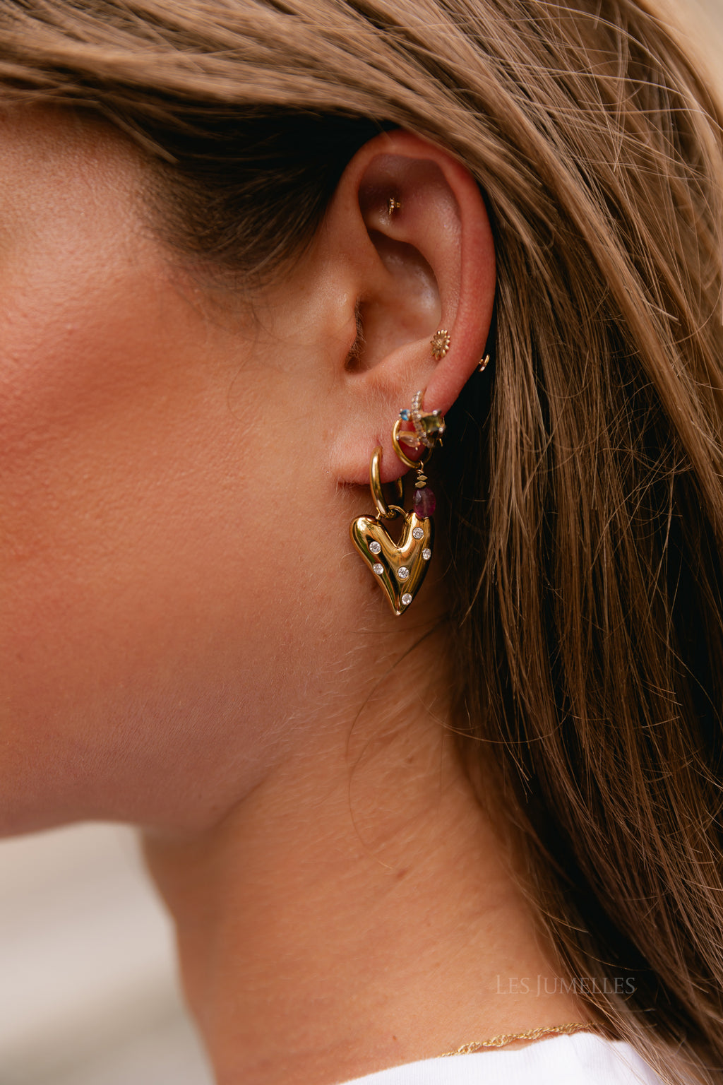 Earrings pavé heart charm gold