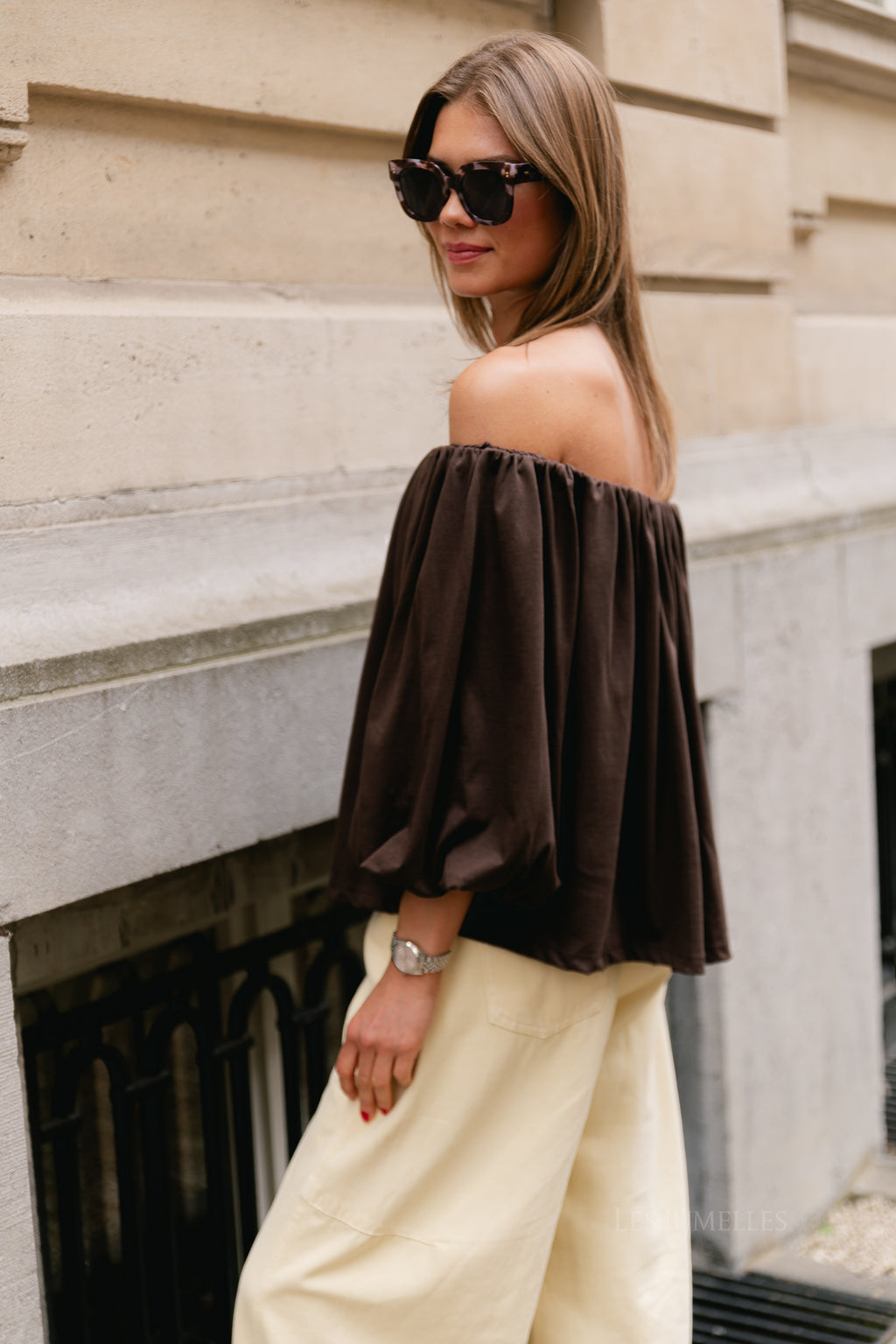 Judith off shoulder blouse hot chocolate
