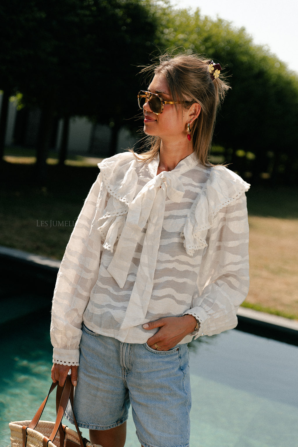 VIHalli L/S flounce top cloud dancer