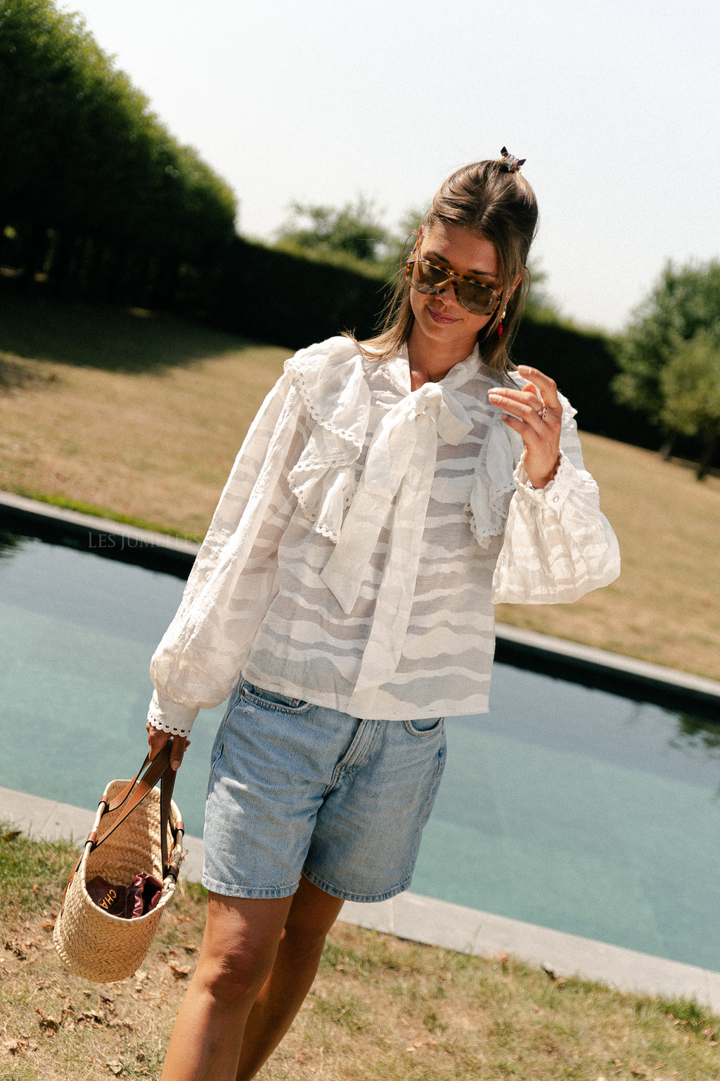 VIHalli L/S flounce top cloud dancer
