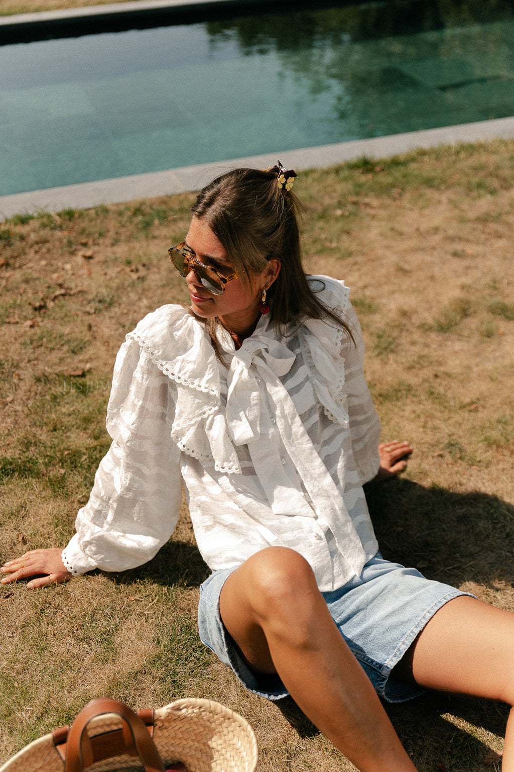 VIHalli L/S flounce top cloud dancer