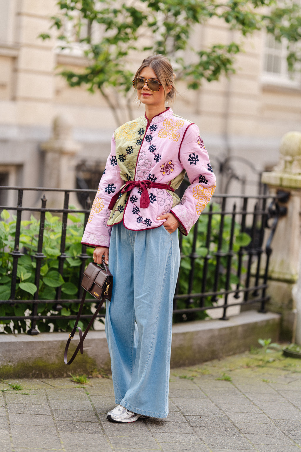 YasEmelia geborduurd jasje lila chiffon