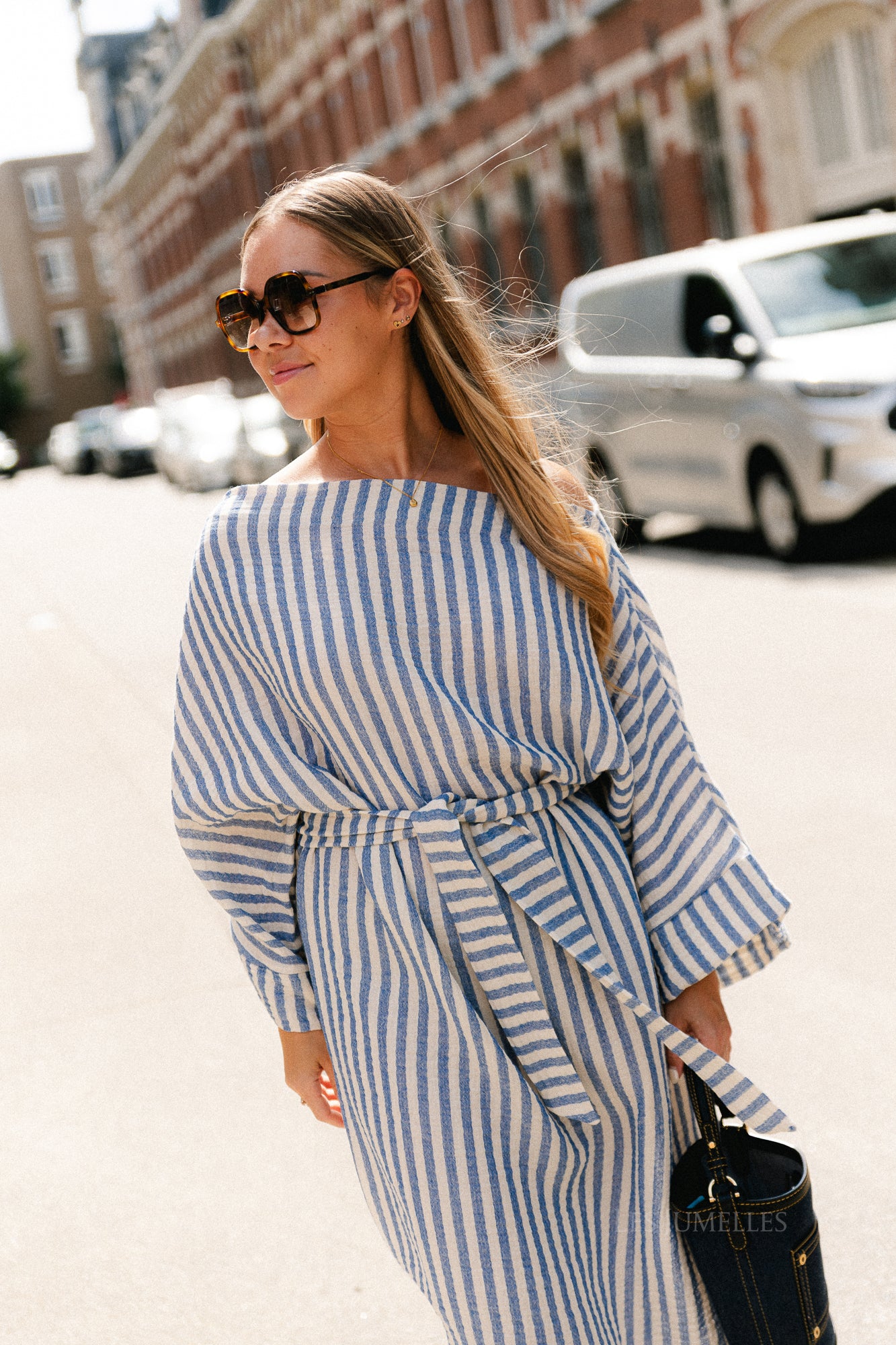 Maelys striped off-shoulder dress ecru/blue