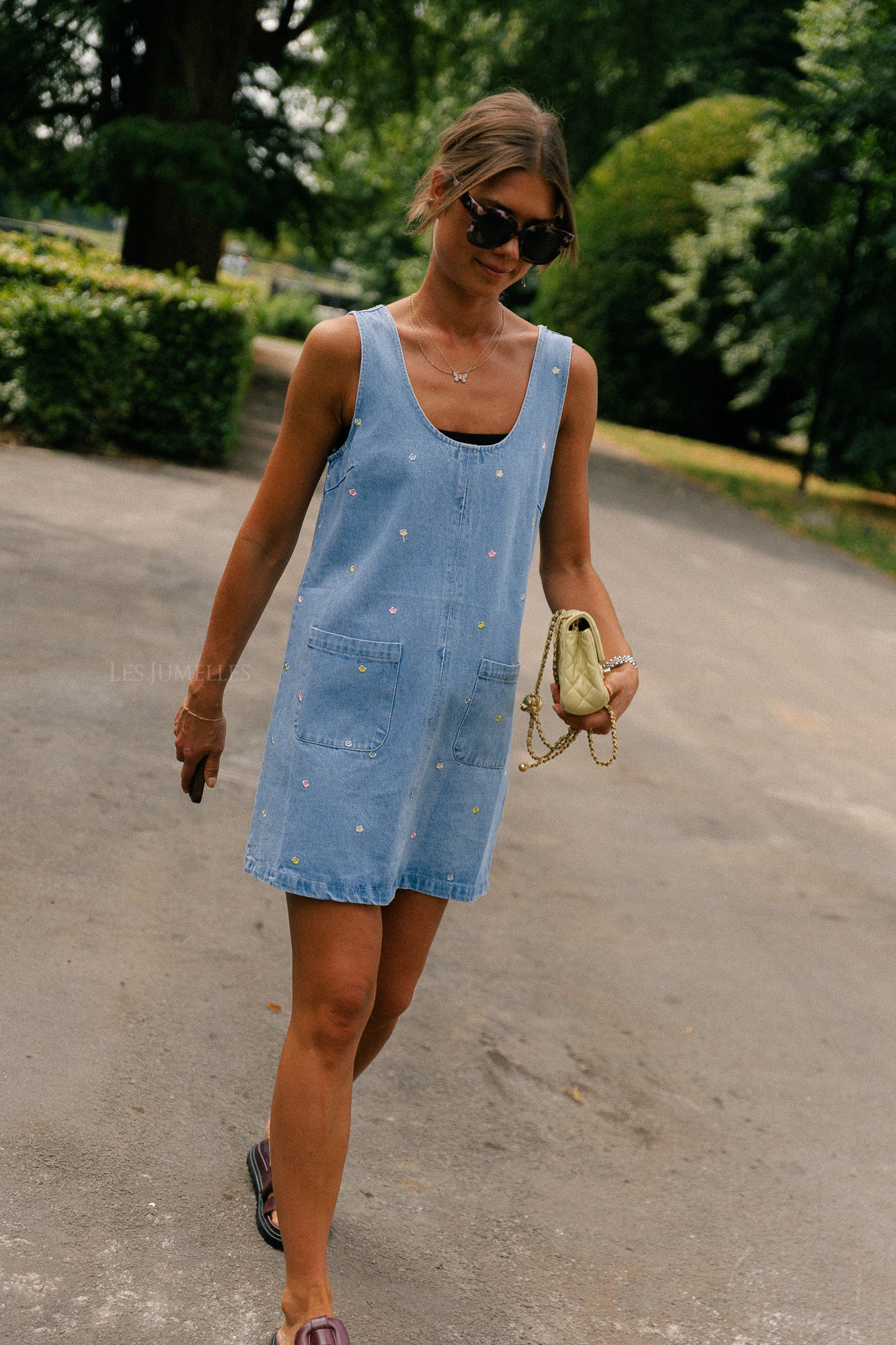 Elodie embroidered SL dress light blue denim