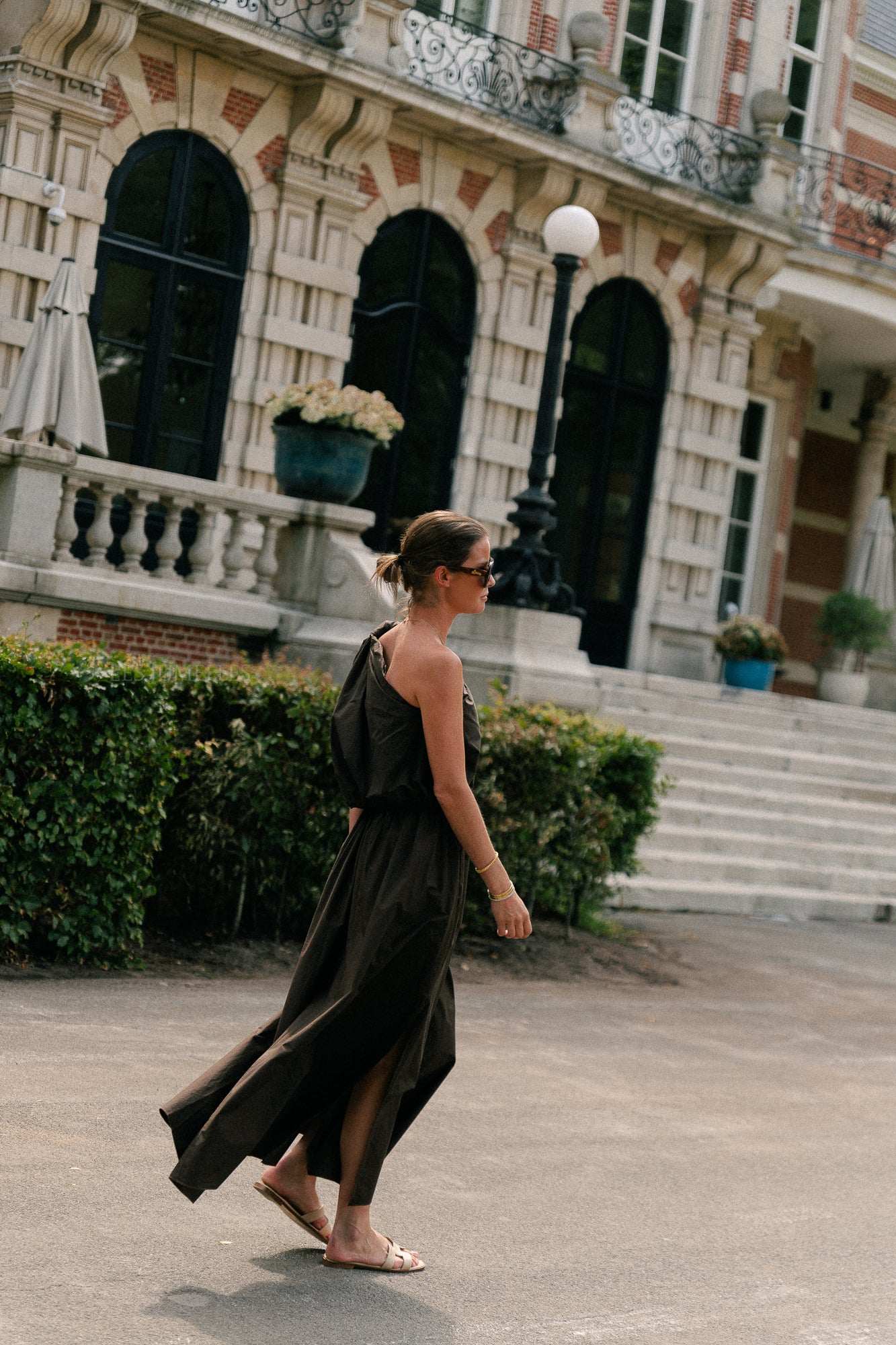 Fran one shoulder top warme chocolademelk