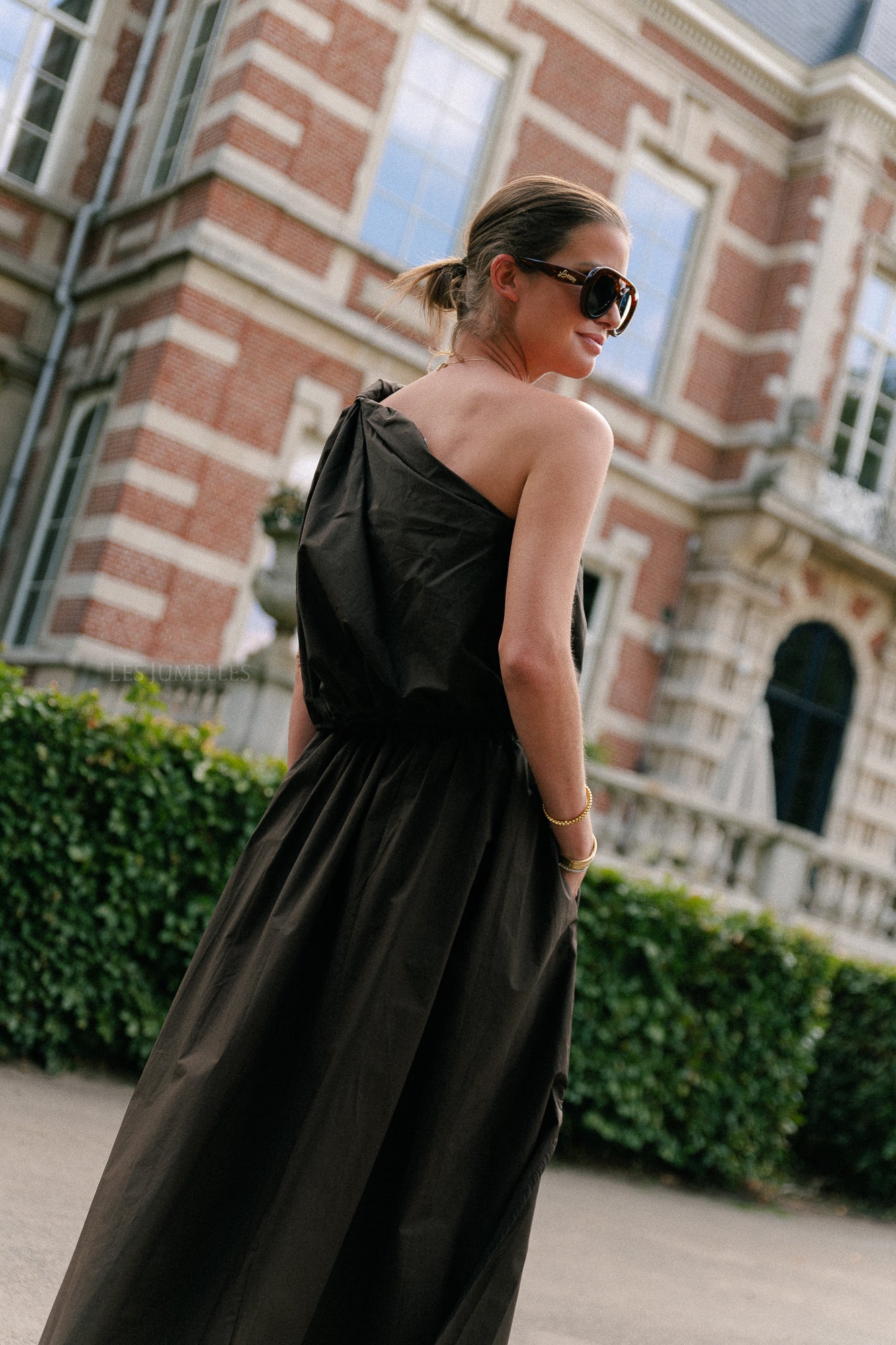 Fran one shoulder top warme chocolademelk