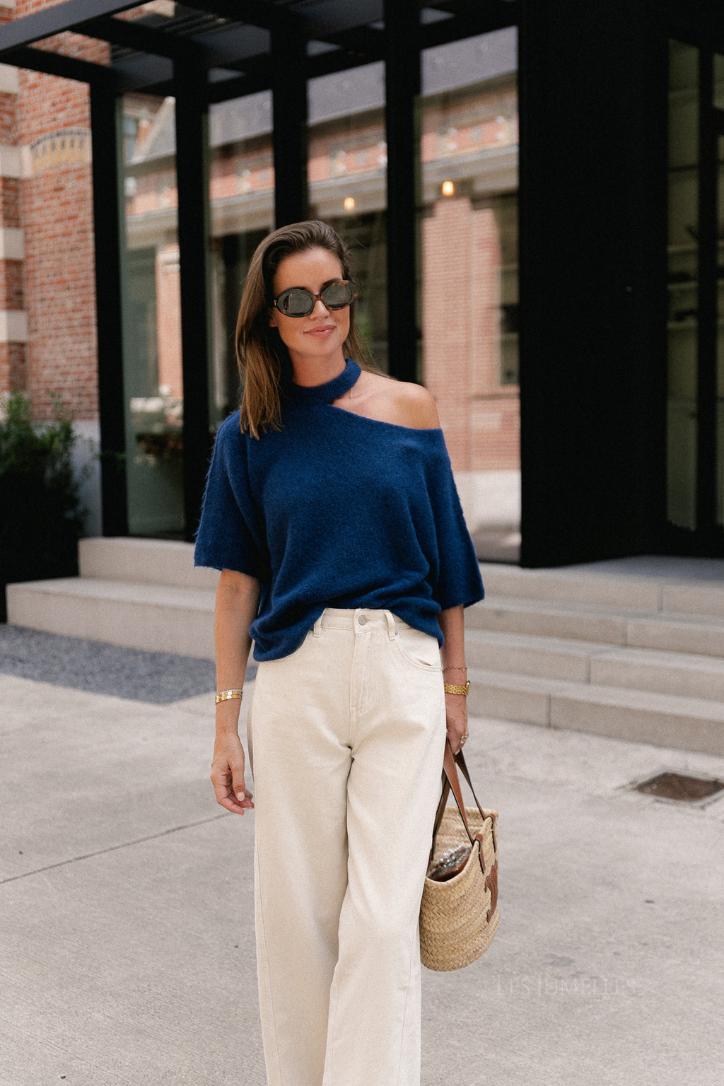 Beatrice open shoulder jumper navy