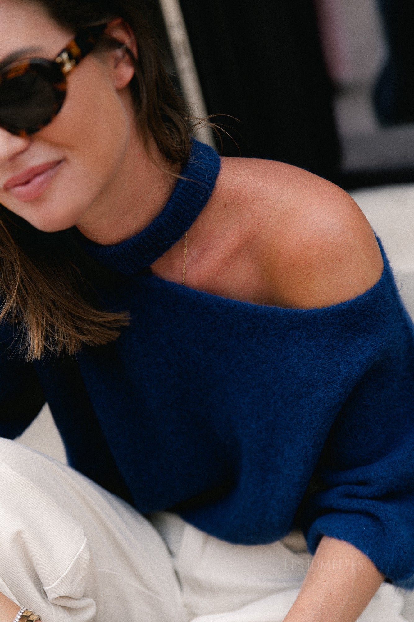 Beatrice open shoulder jumper navy