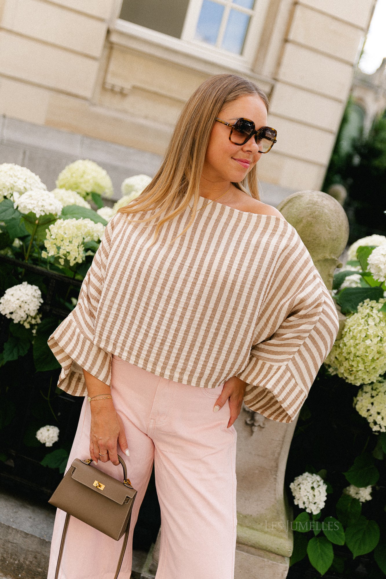 Maelys striped off-shoulder blouse ecru/tannin
