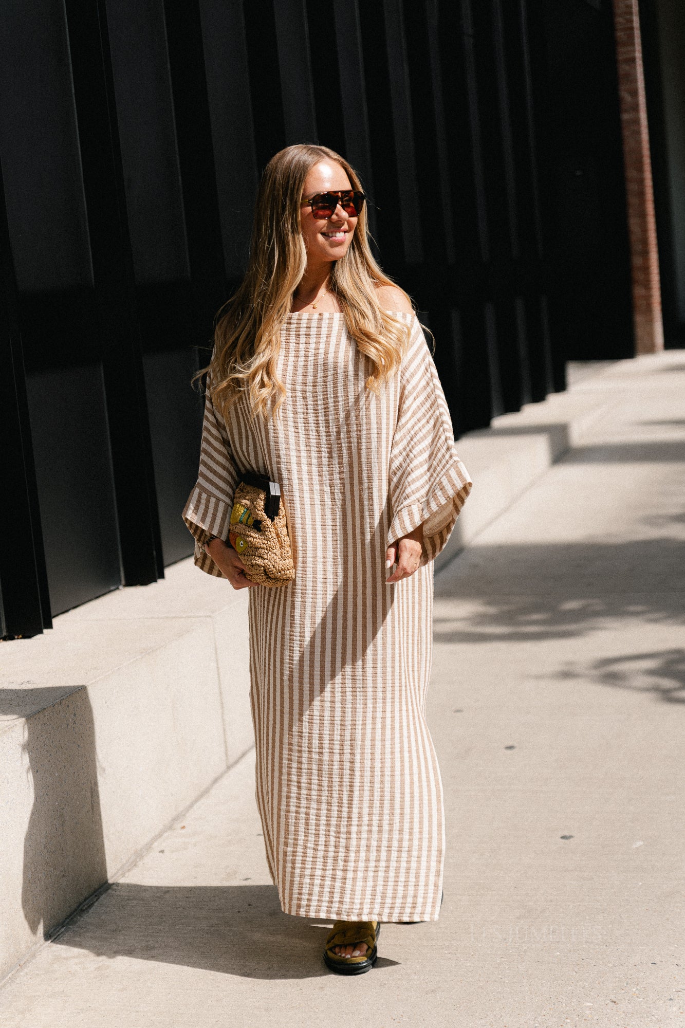 Maelys striped off-shoulder dress ecru/tannin