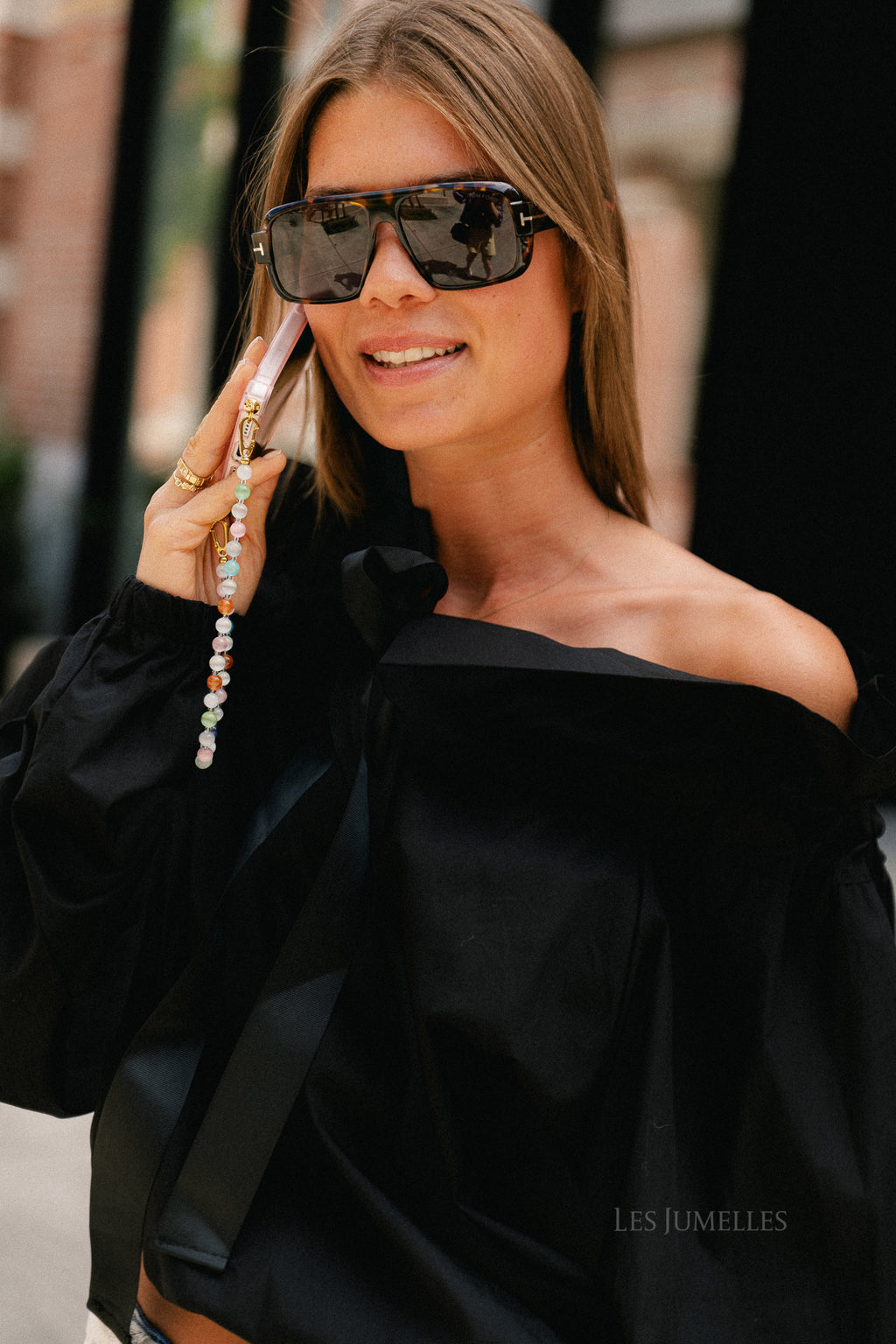 Isaline off-shoulder blouse black