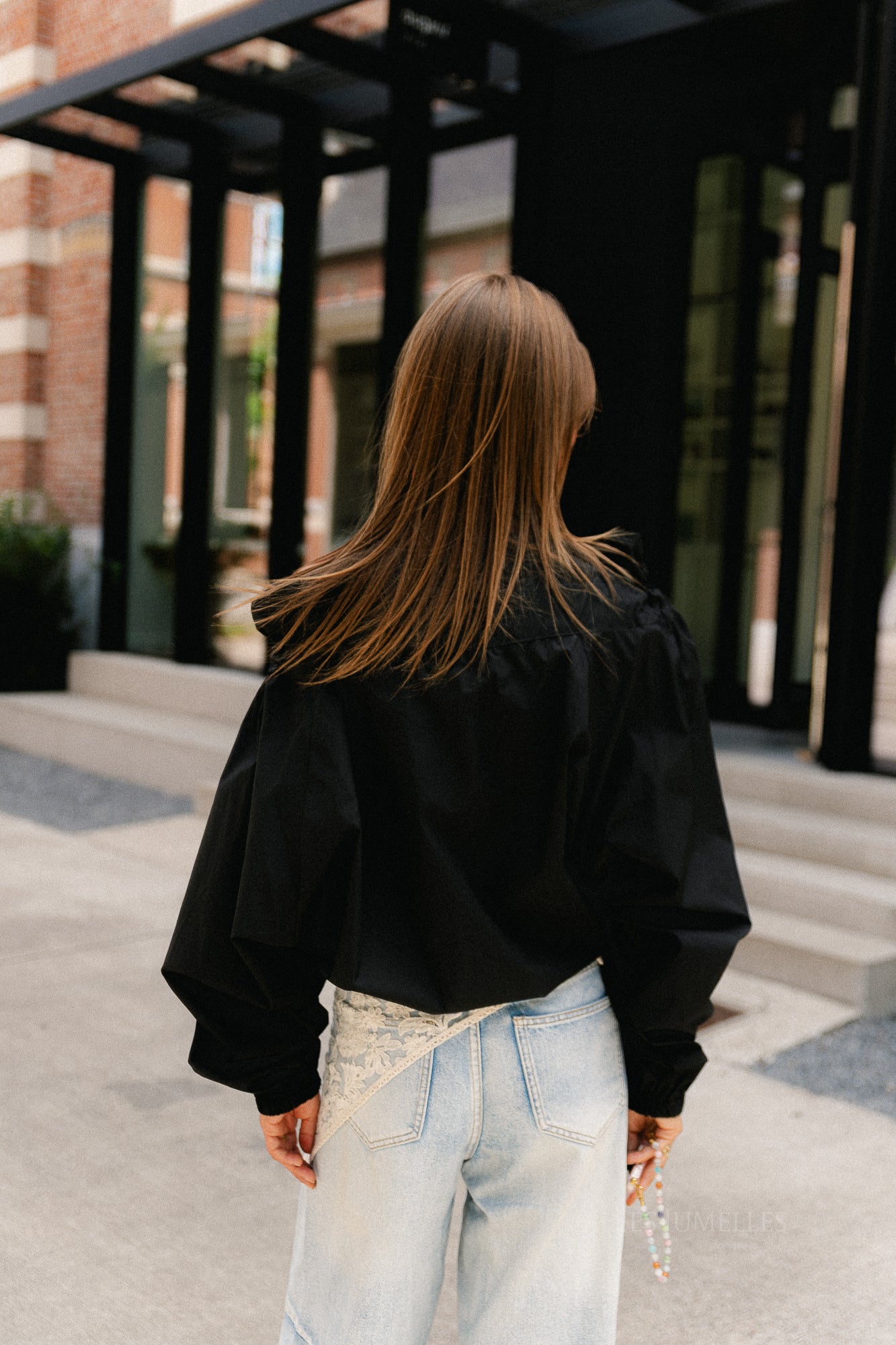Isaline off-shoulder blouse black