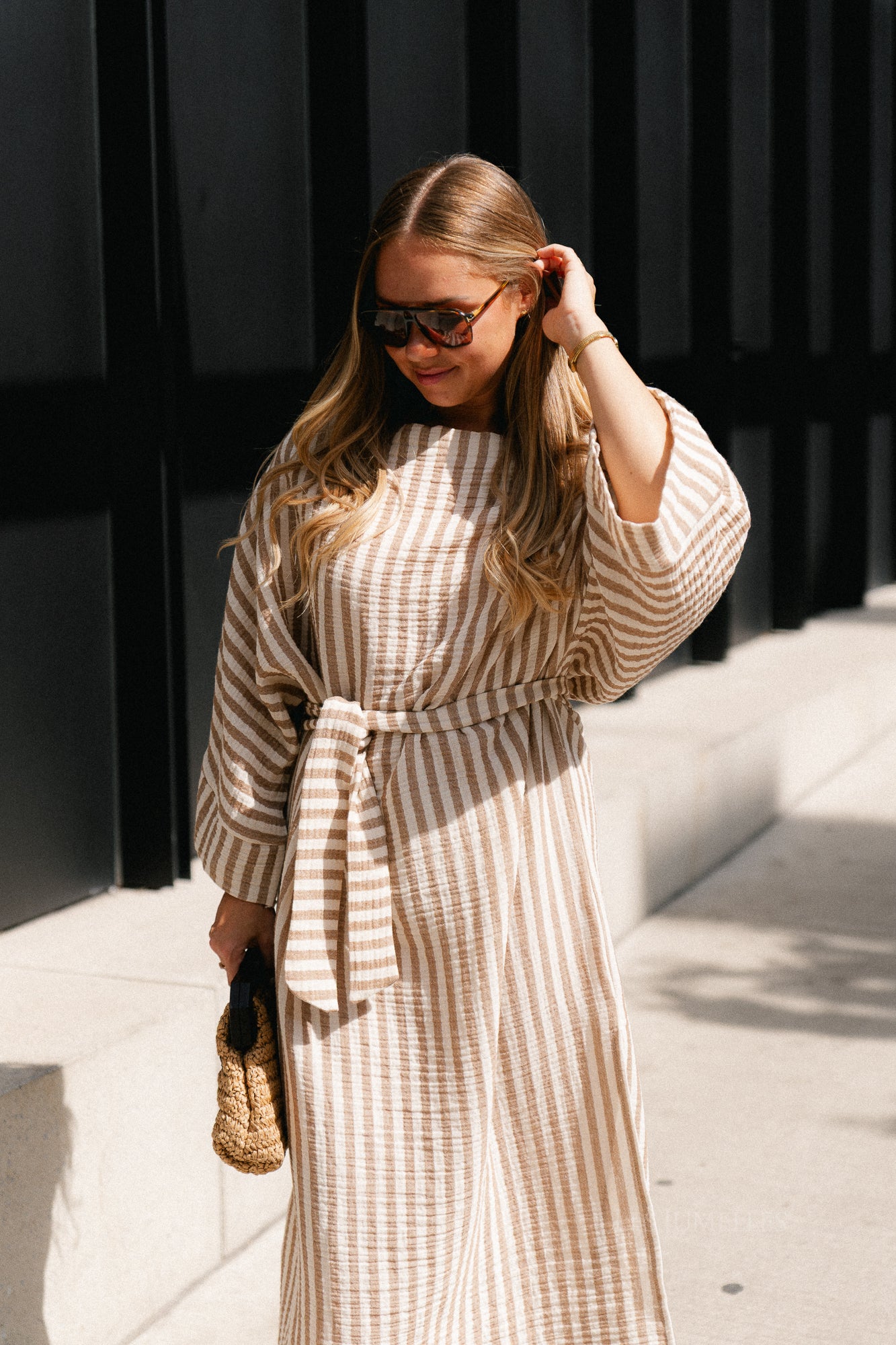 Maelys striped off-shoulder dress ecru/tannin