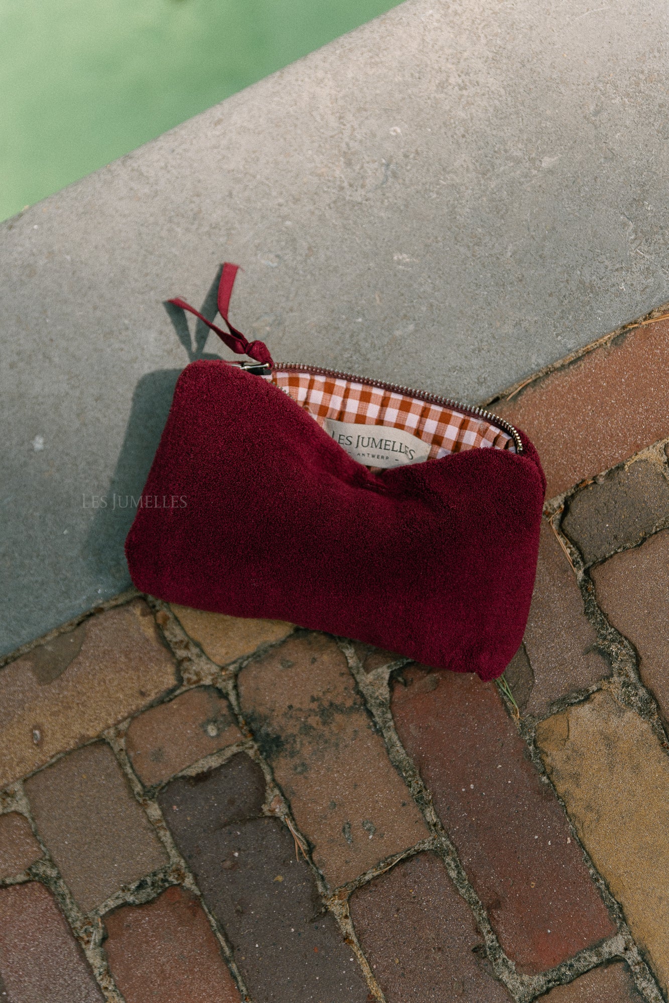 Pia make up bag burgundy