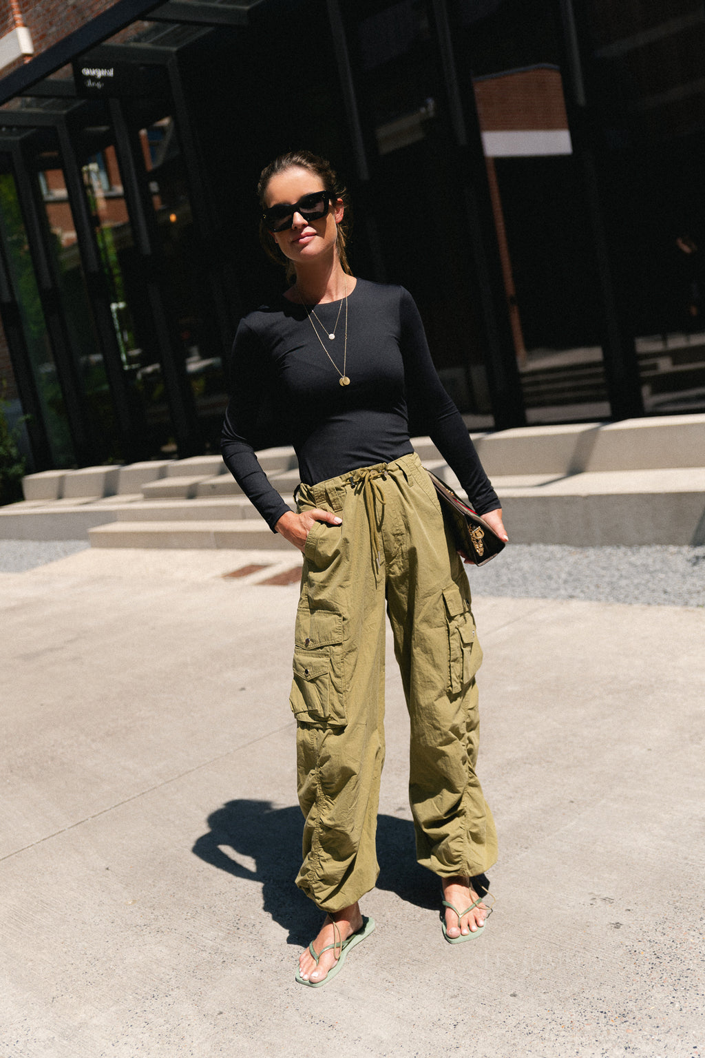 Alix cargo pants olive