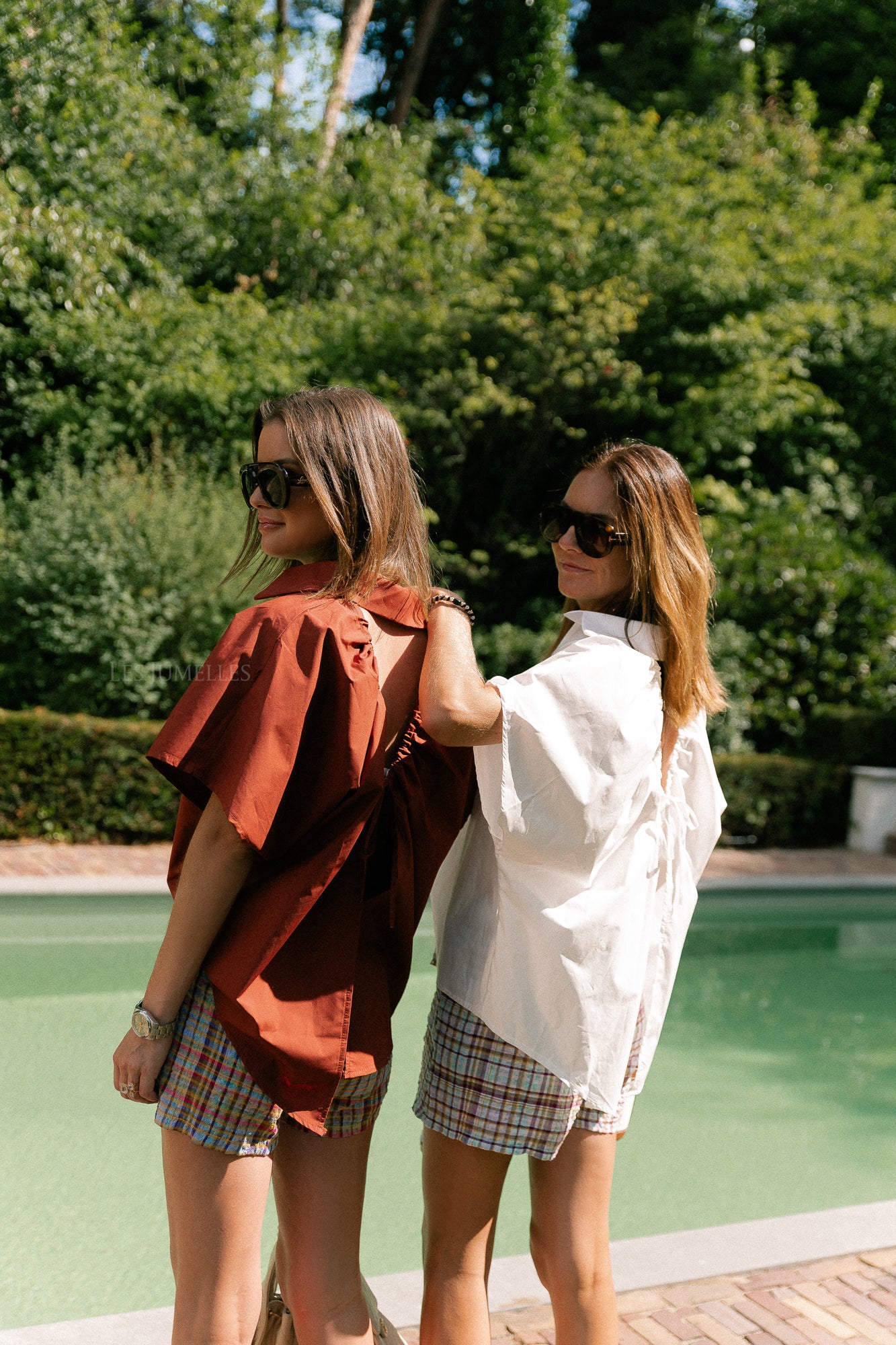 Piper open back blouse brick