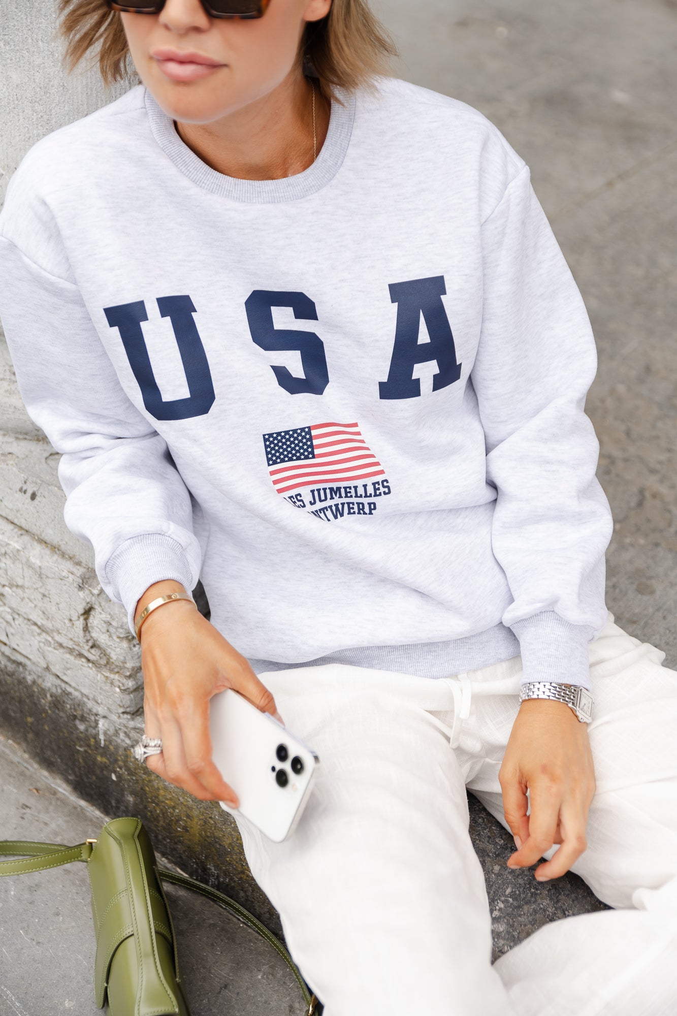 <tc>Sweatshirt USA gris clair</tc>