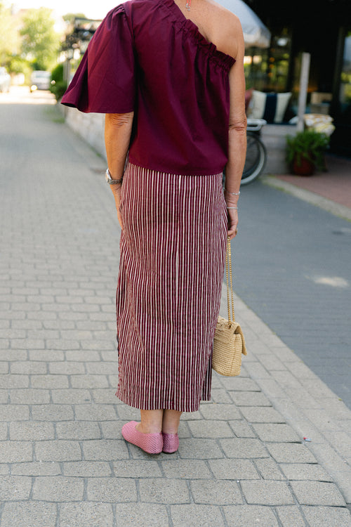Cosette skirt burgundy stripes