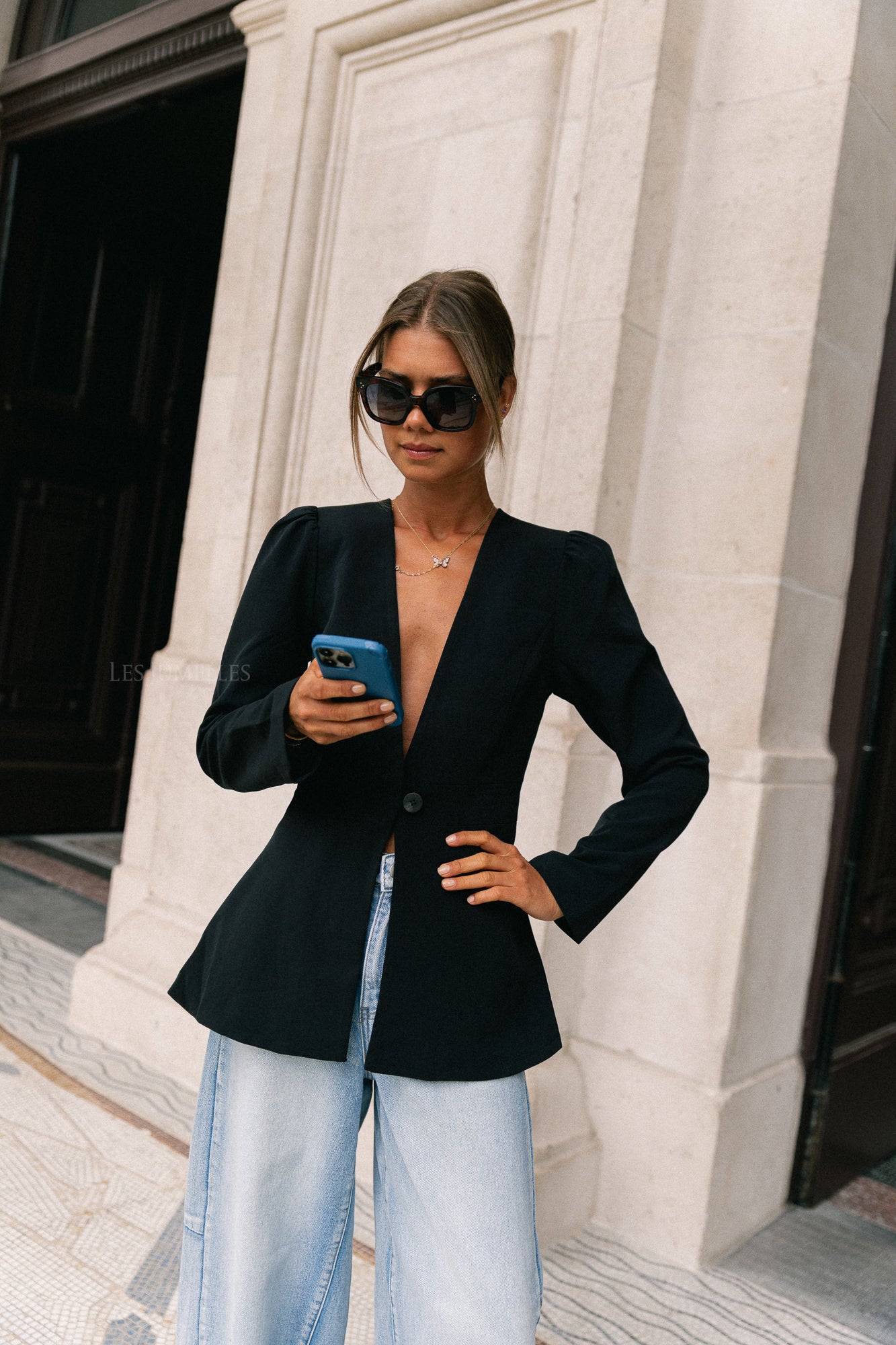 VIRasa LS cinched waist blazer black