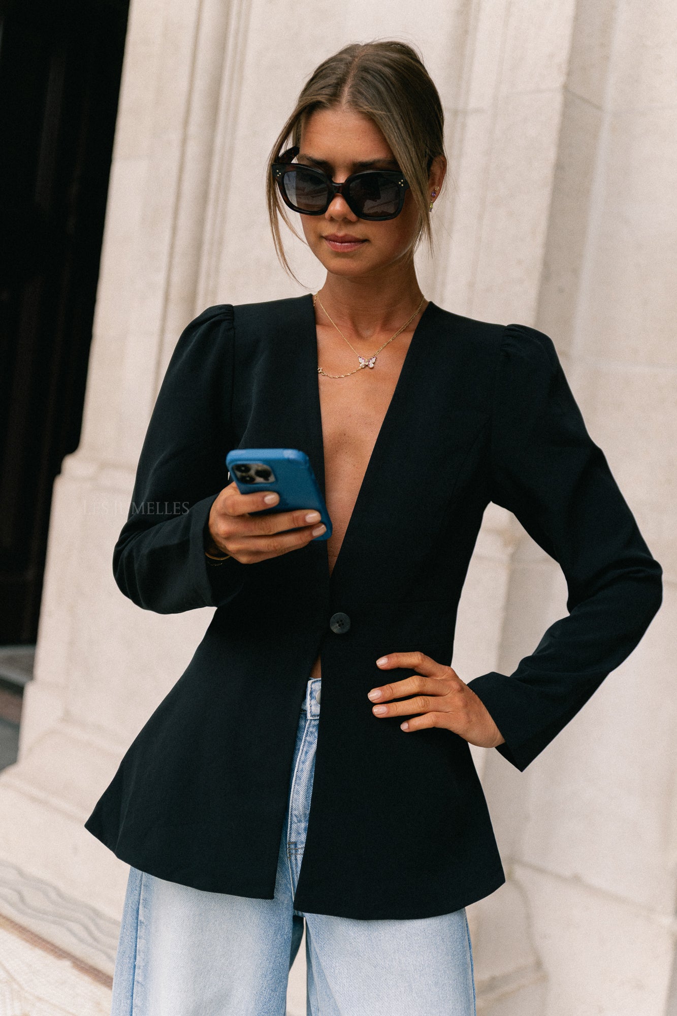 VIRasa LS cinched waist blazer black