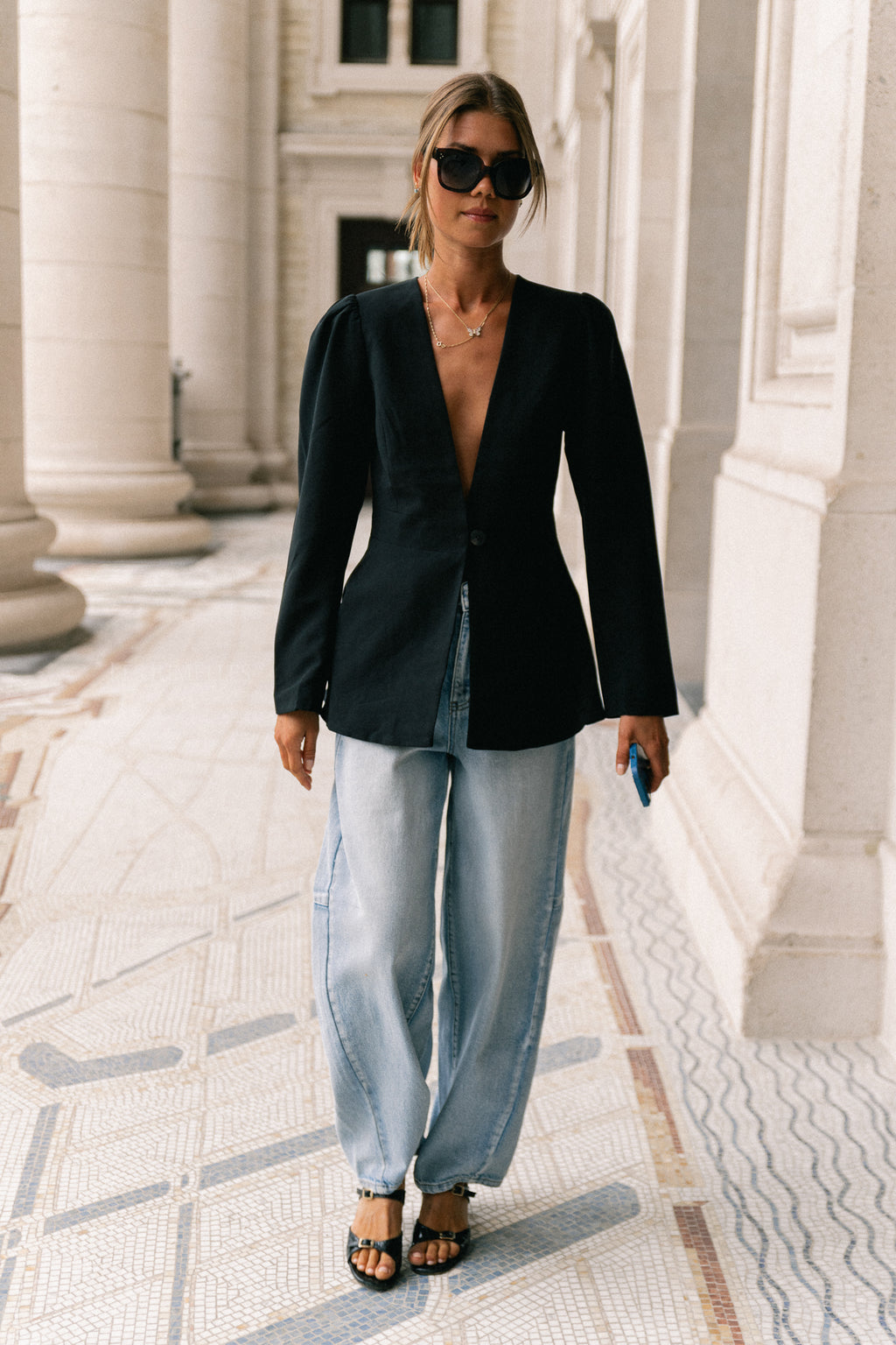 VIRasa LS cinched waist blazer black