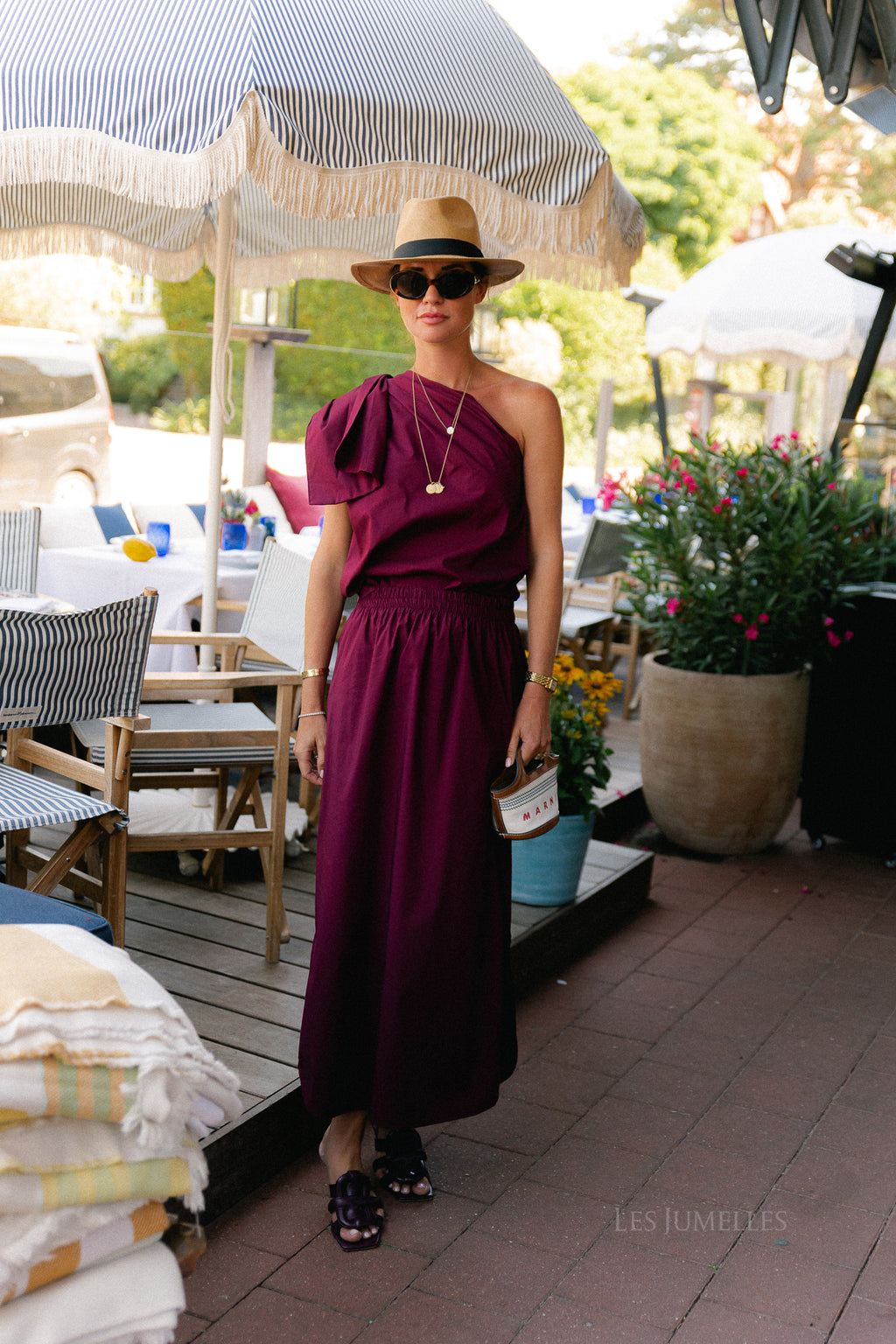 Emmilou maxi skirt burgundy
