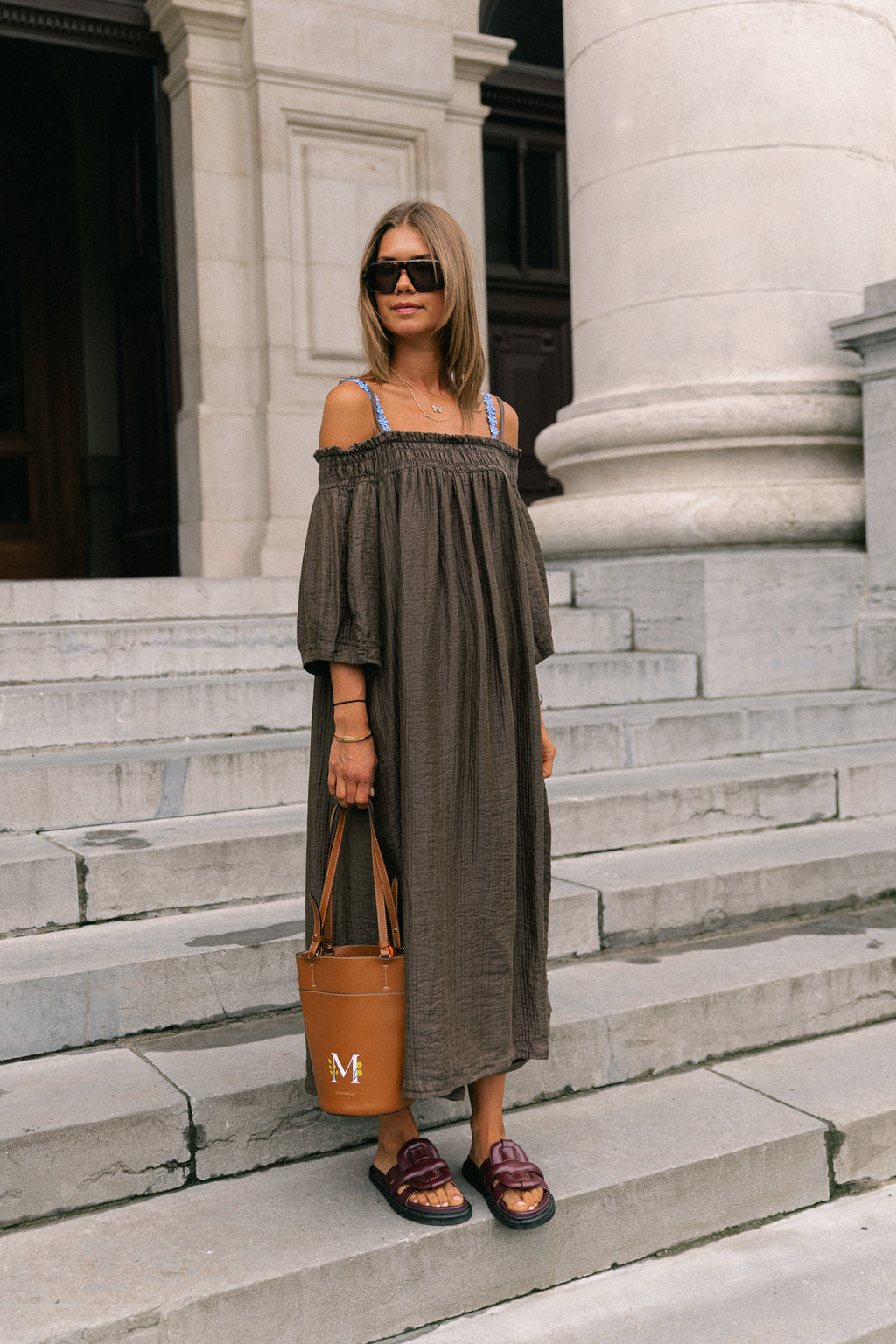 Judith Off-Shoulder-Kleid Hot Chocolate