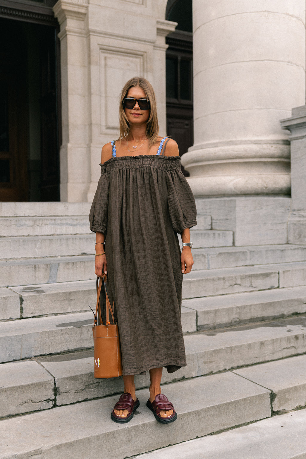 Judith Off-Shoulder-Kleid Hot Chocolate