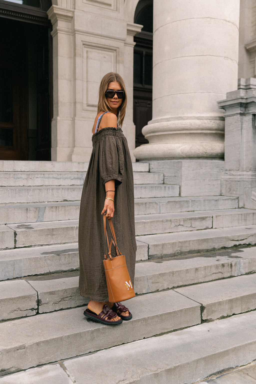 Judith Off-Shoulder-Kleid Hot Chocolate