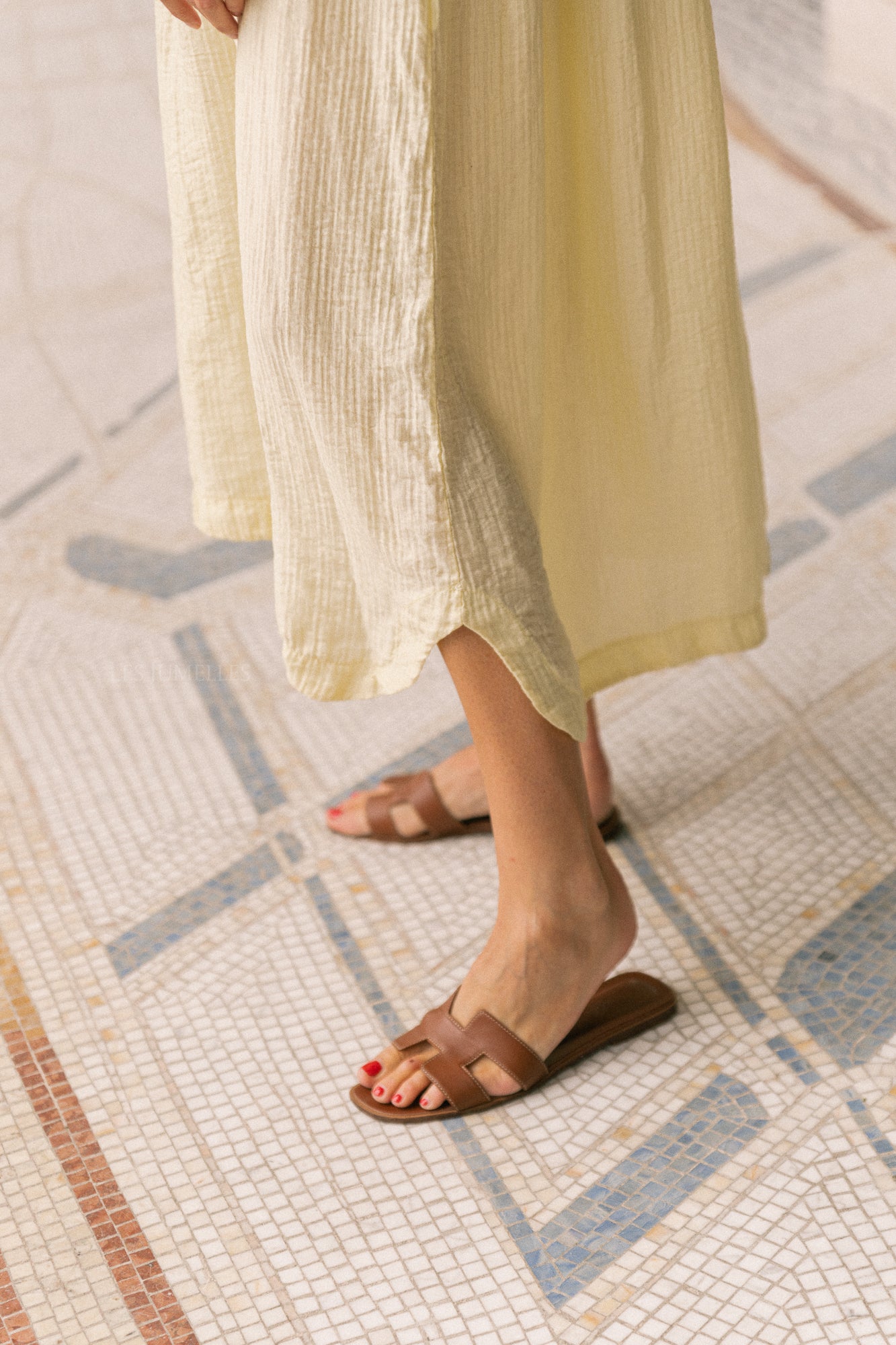 Judith Off-Shoulder-Kleid Hellgelb
