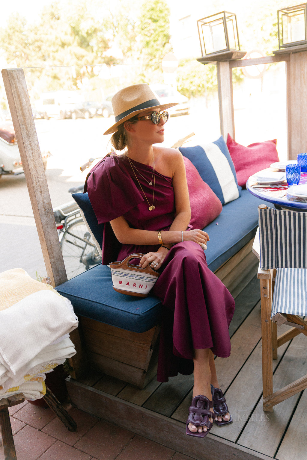 Emmilou maxi skirt burgundy