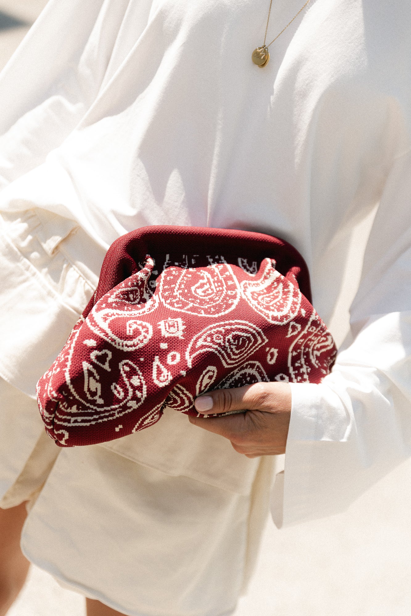 Paisley knit clutch - red dahlia/cream