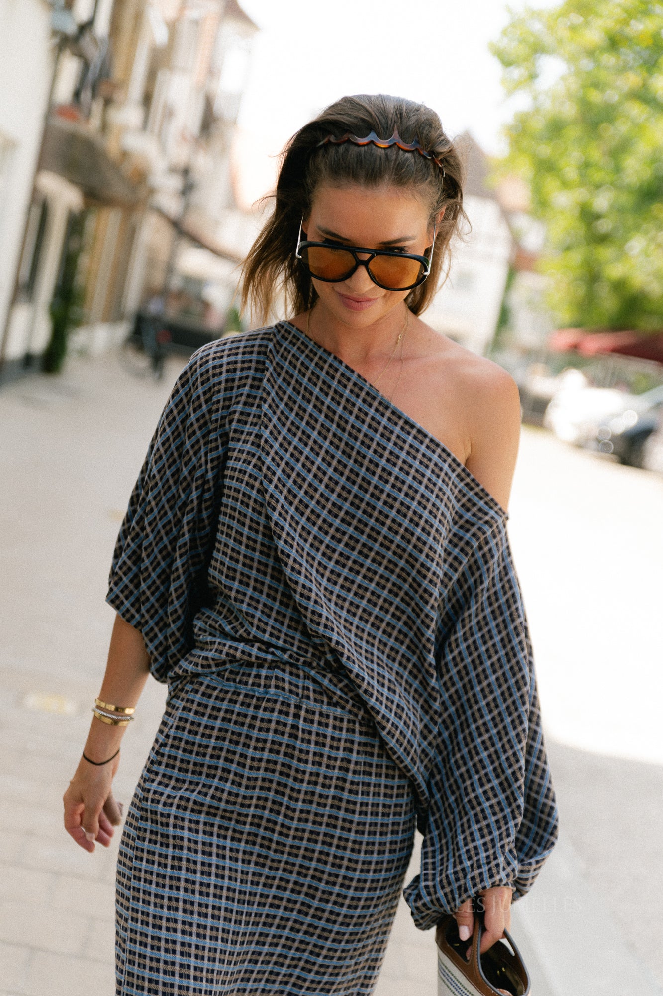 Cosette signature check blouse navy