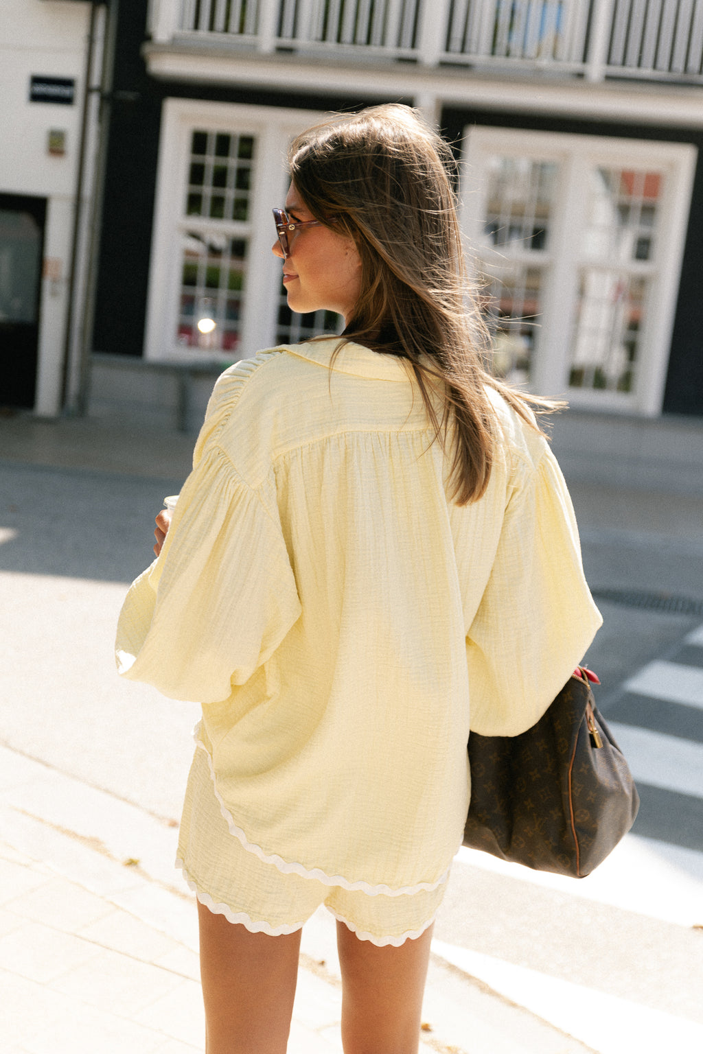Tatum tetra shorts butter yellow