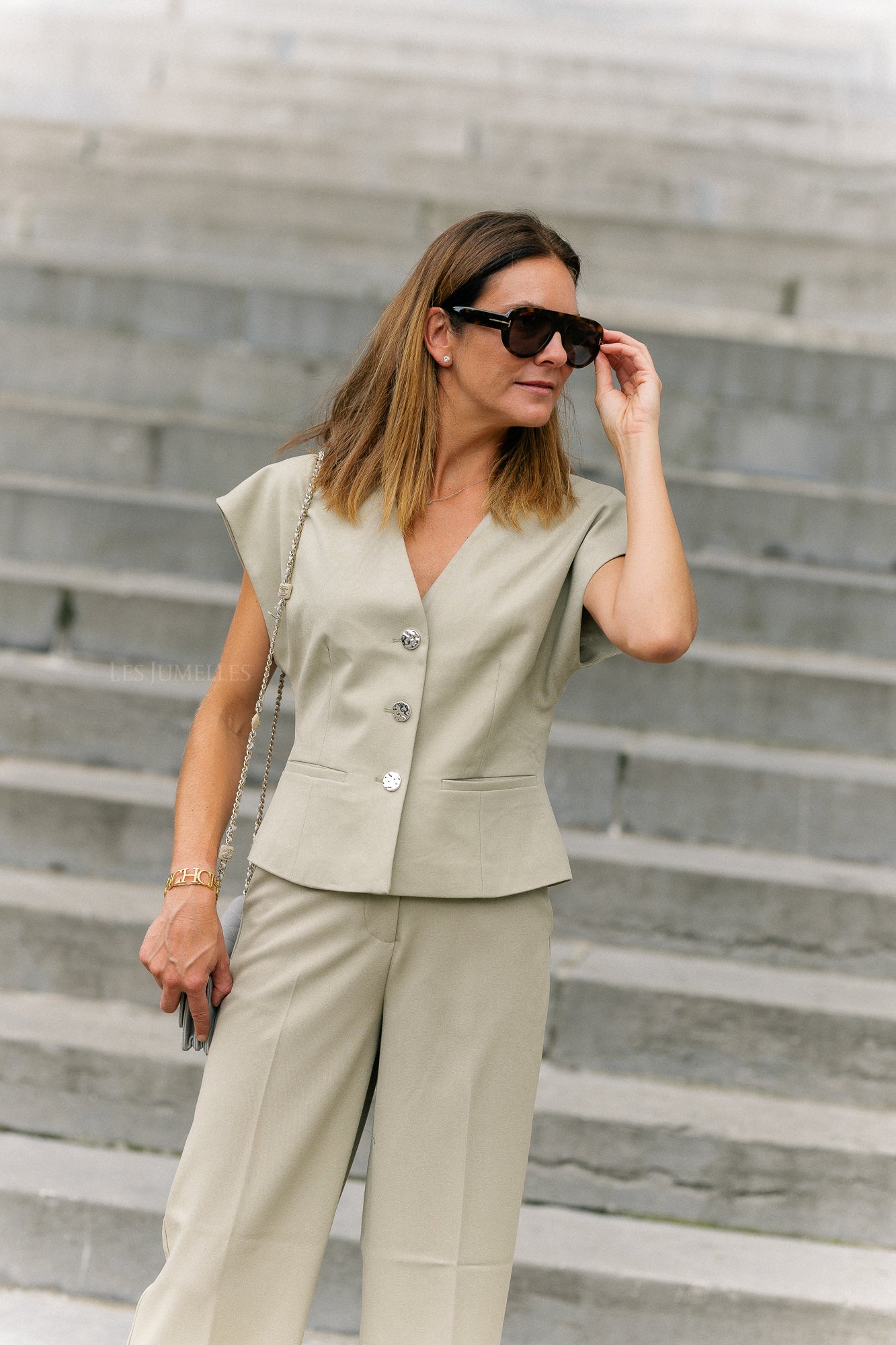 VIKeep V-neck SS blazer elm