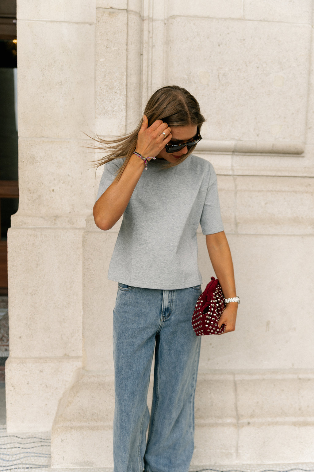 Marti T-shirt with open back grey
