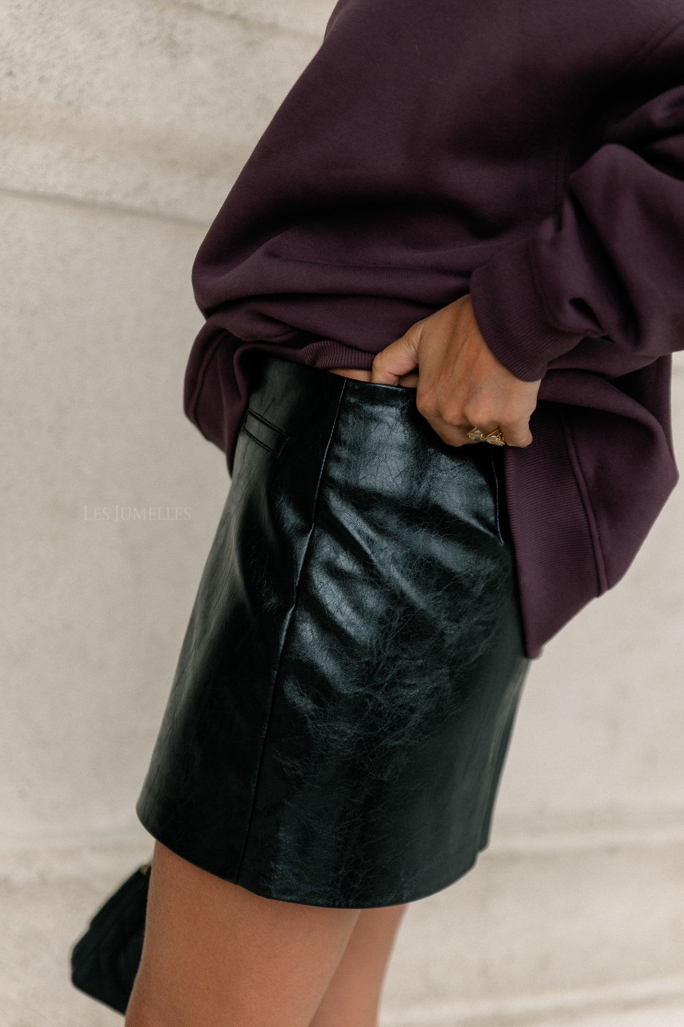 Qeena skirt black