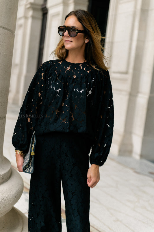 Les Jumelles Lily lace blouse black