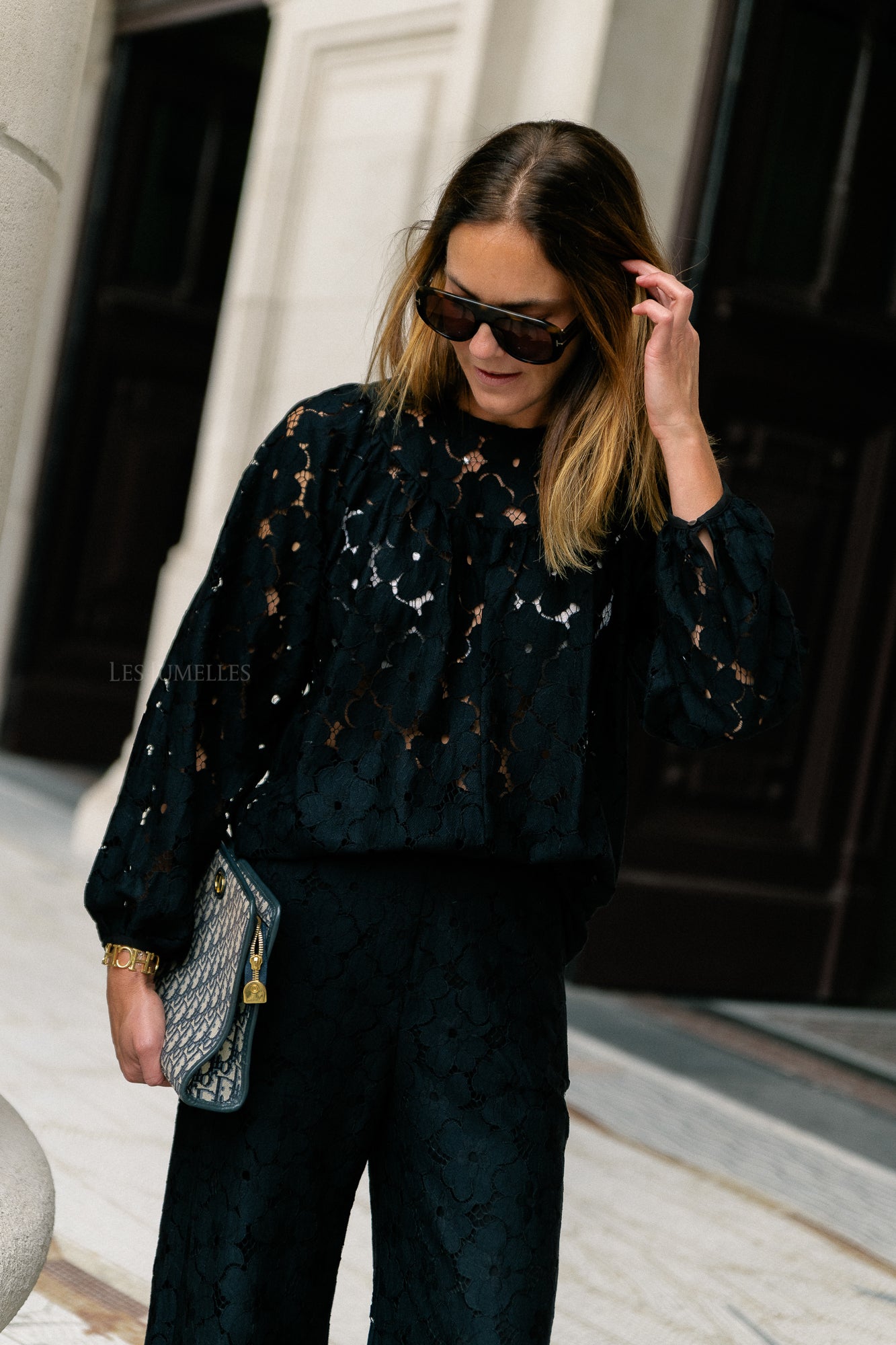 Lily lace blouse black