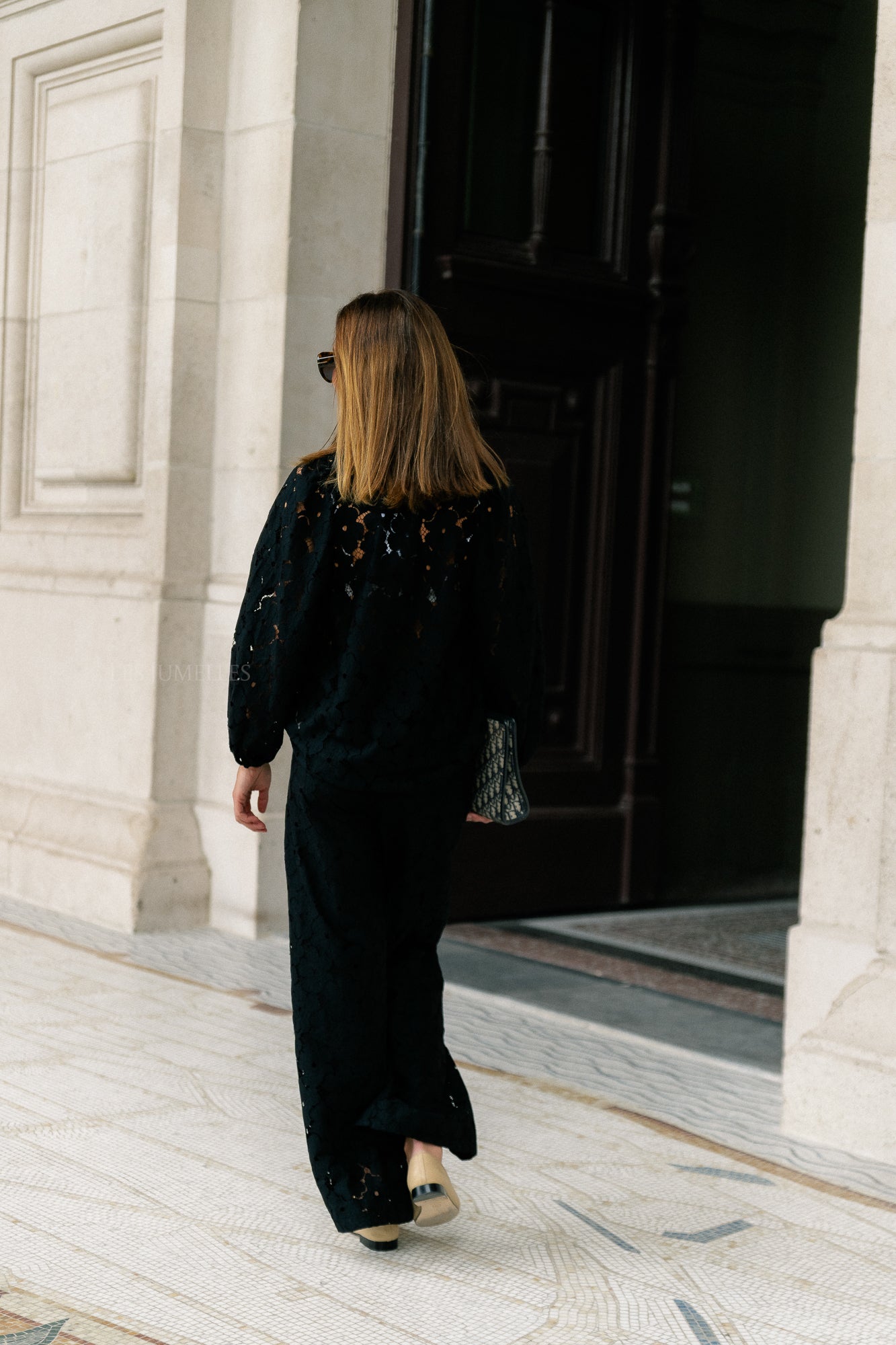 Lily lace blouse black