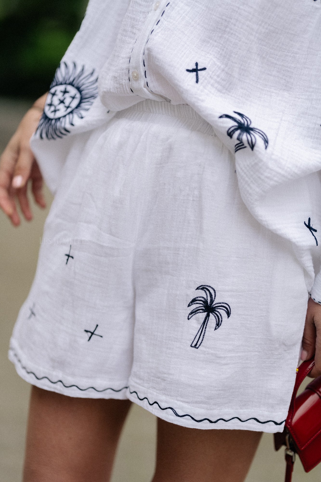 Dara bestickte Shorts Weiß