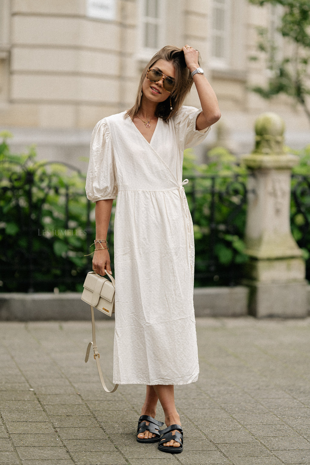 Juliette diagonales Wickelkleid in Hellbeige